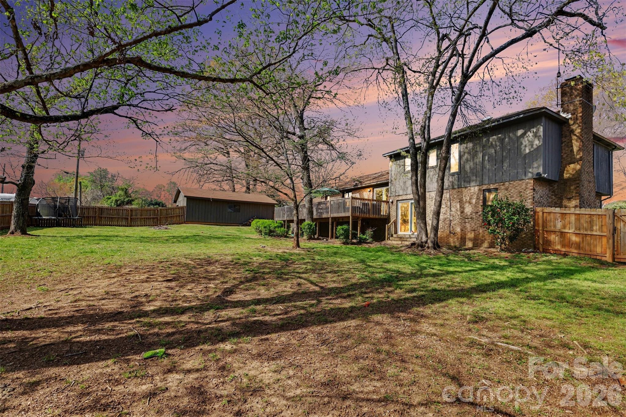 1226 Twin Lakes Road