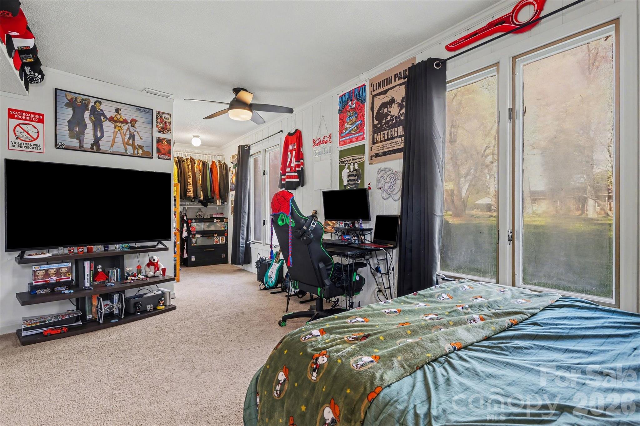 1226 Twin Lakes Road