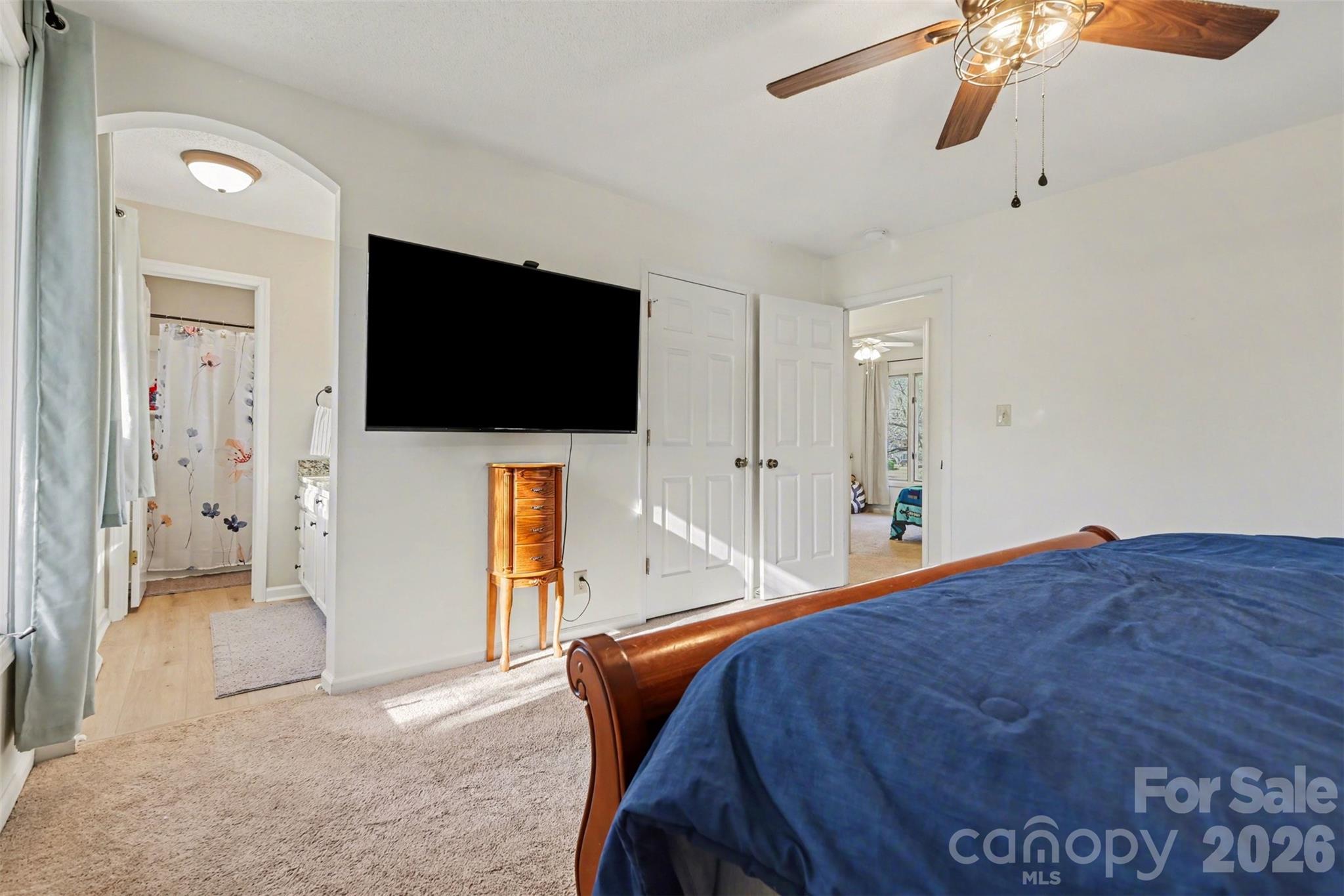 1226 Twin Lakes Road