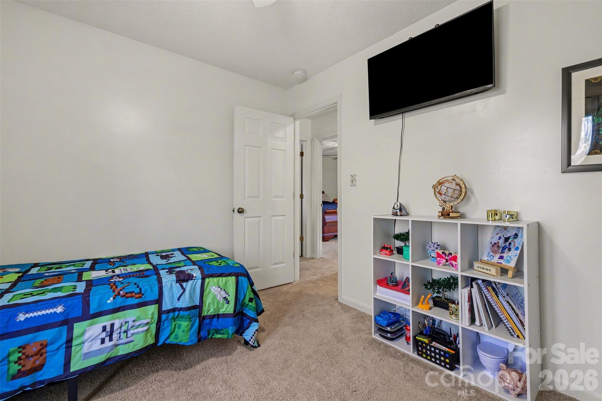 1226 Twin Lakes Road