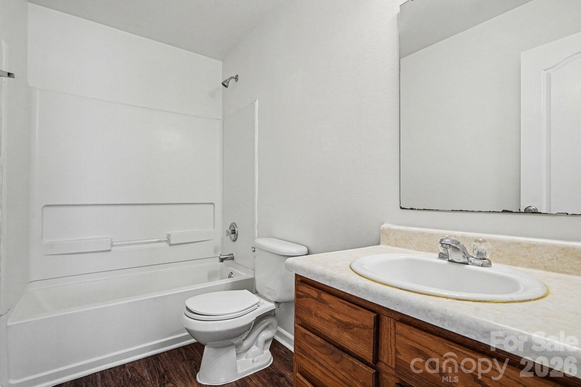 911 Swearngan Ridge Court