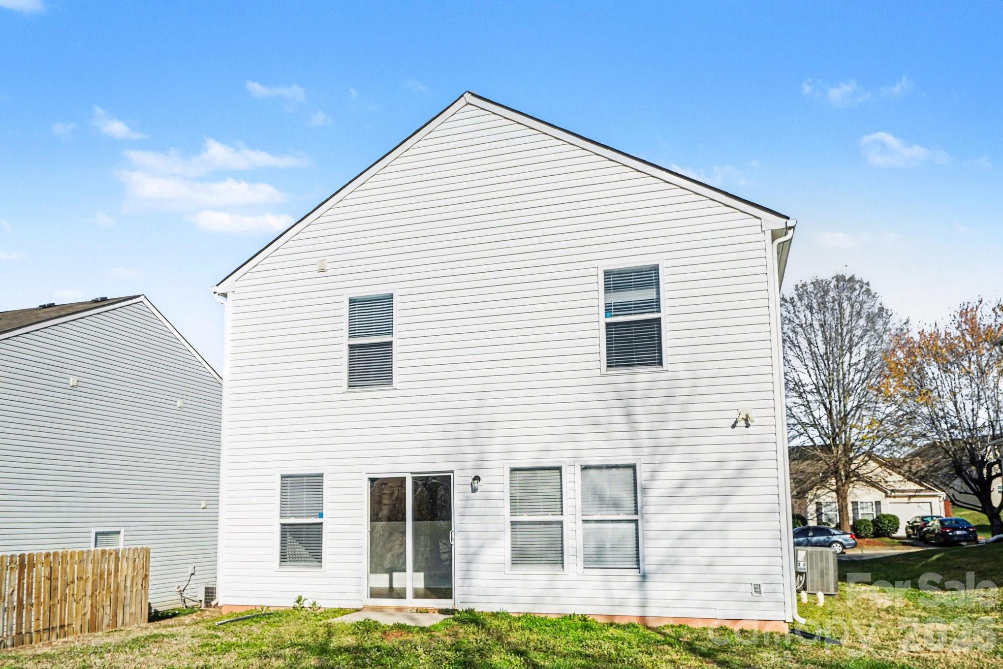 911 Swearngan Ridge Court