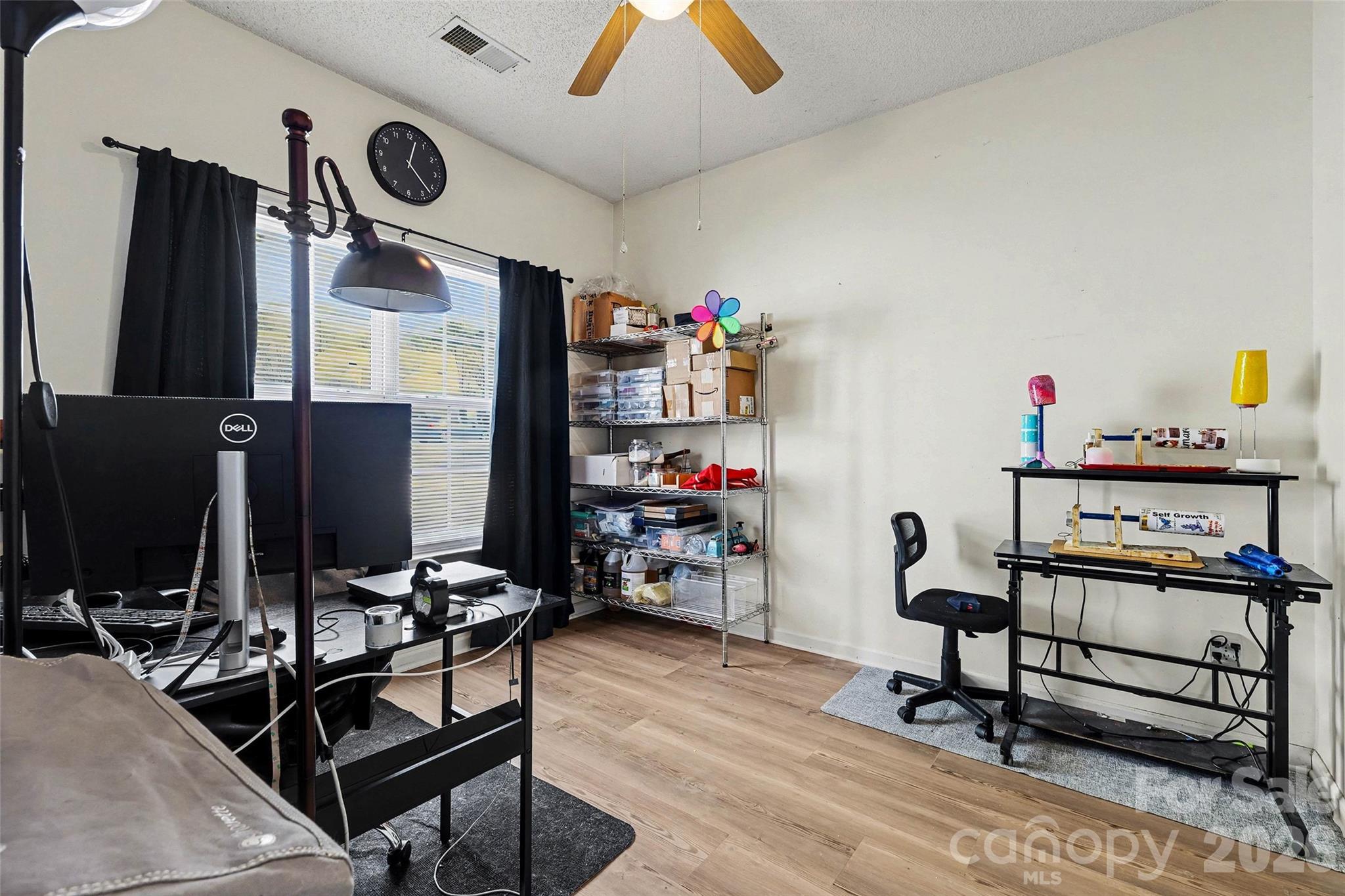 4011 Lakota Court
