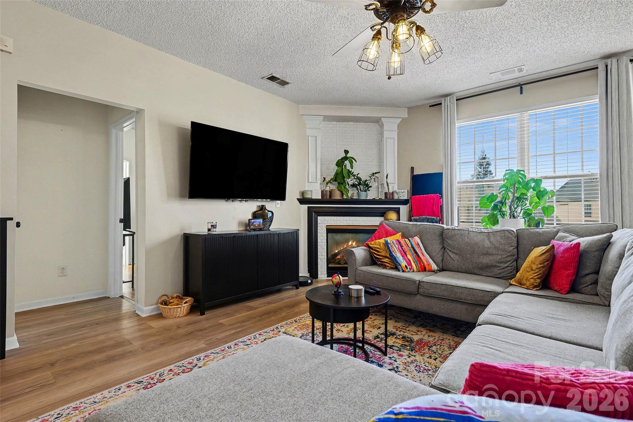 4011 Lakota Court