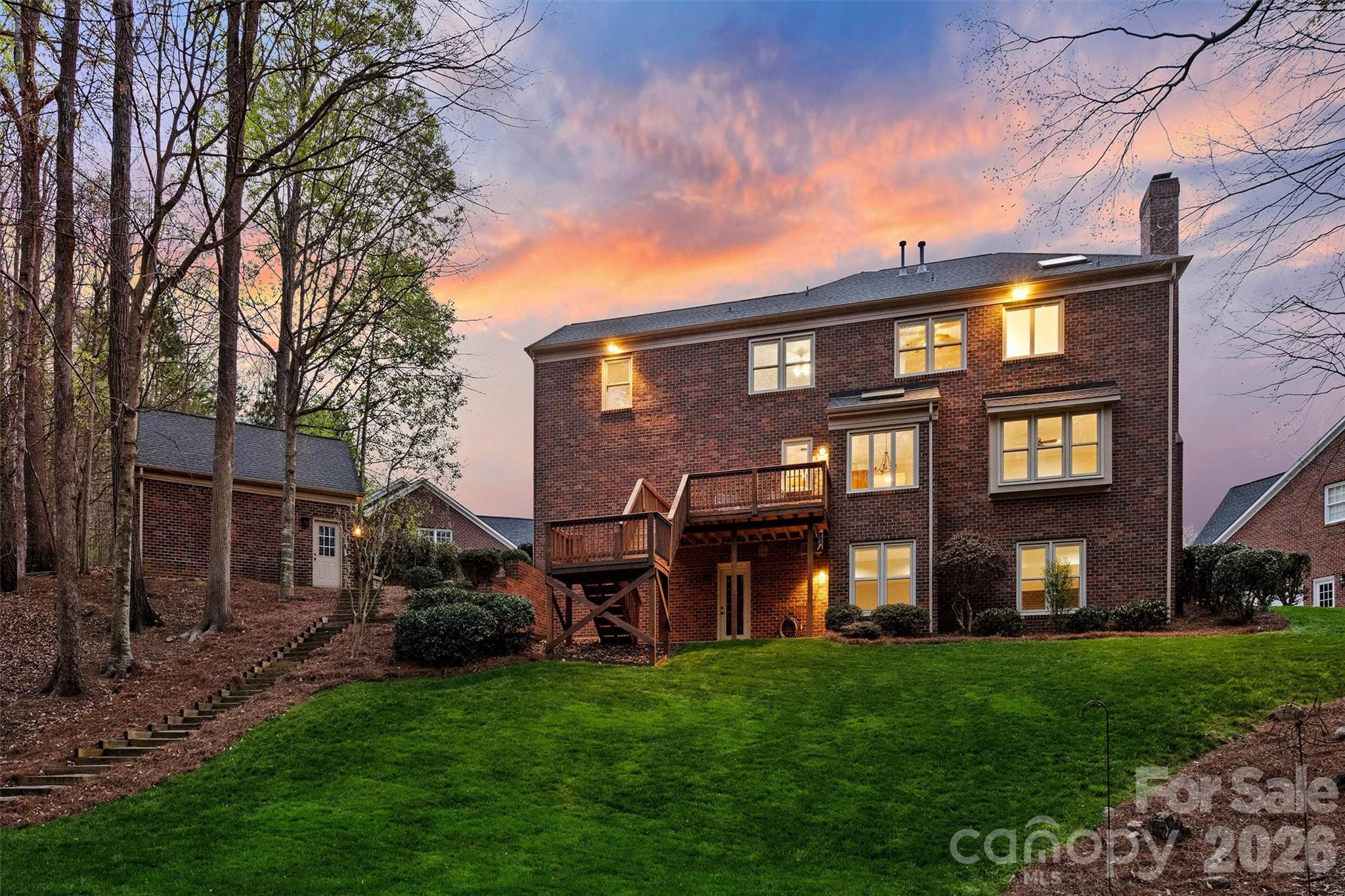 2333 Keara Way