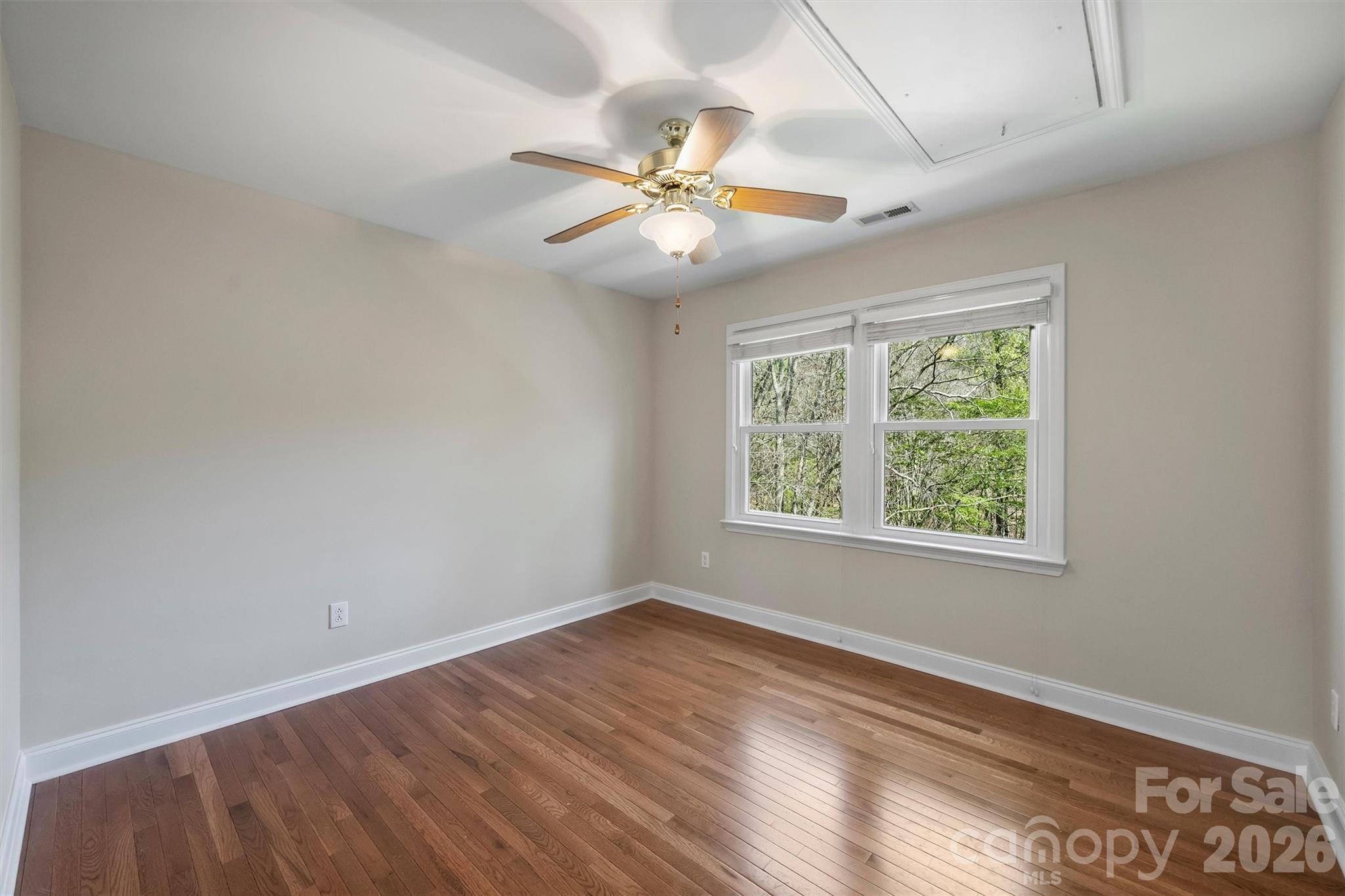 2333 Keara Way