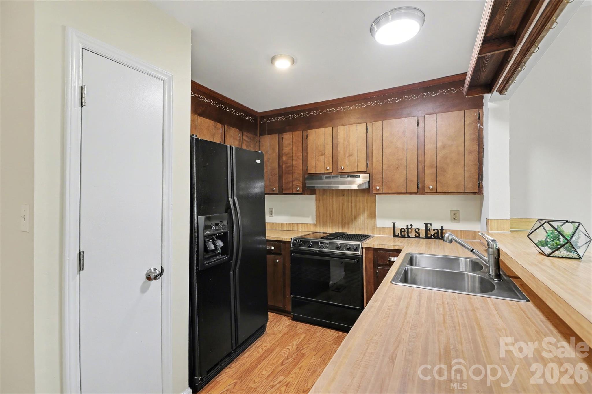 11324 Vista Canyon Drive