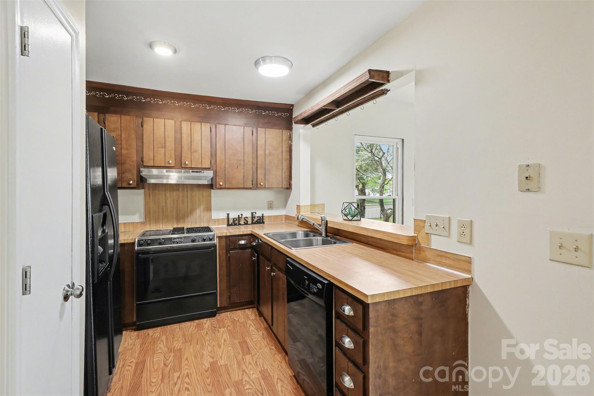 11324 Vista Canyon Drive