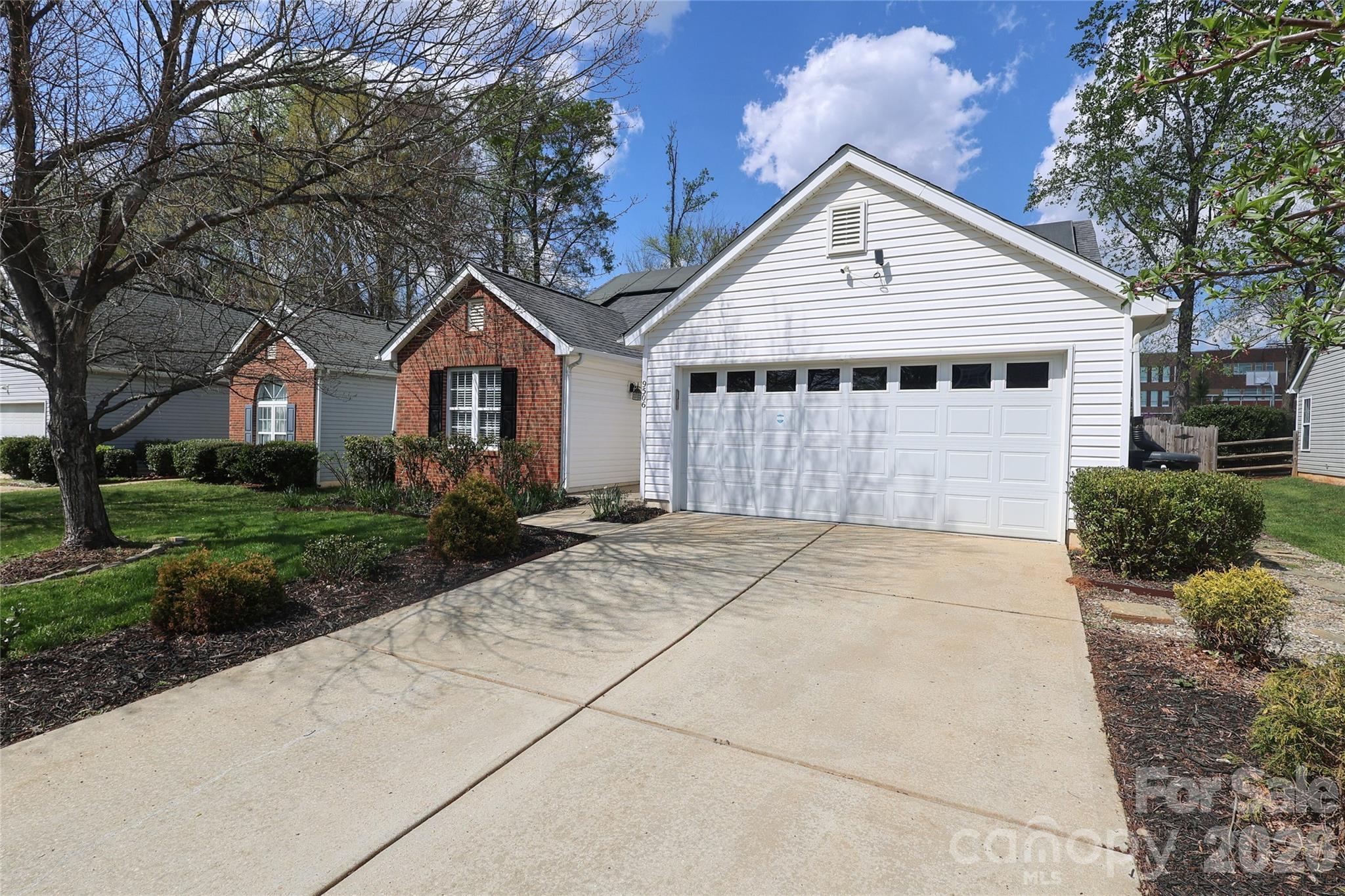 9506 Scotland Hall Court