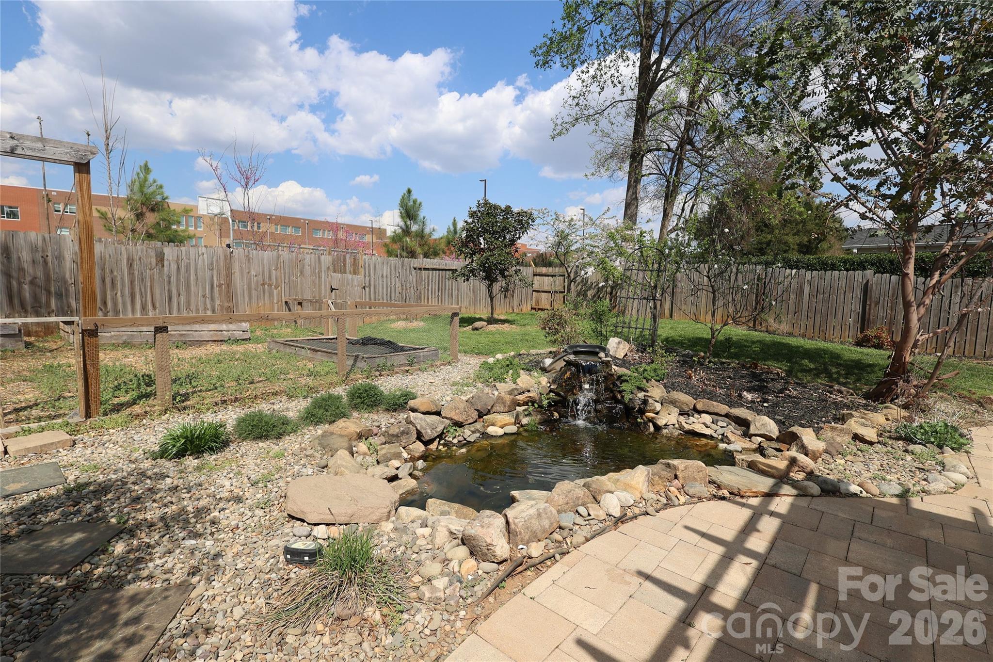 9506 Scotland Hall Court