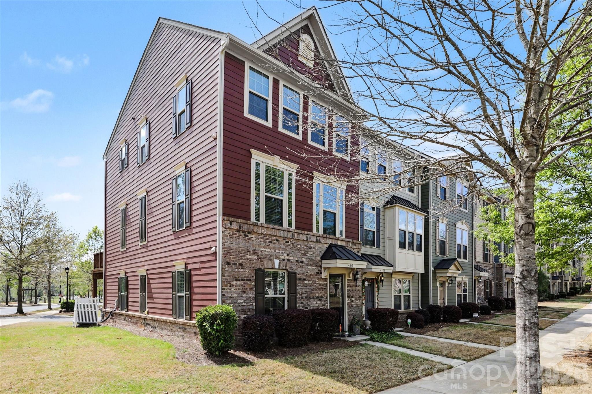 4011 Zilker Park Drive