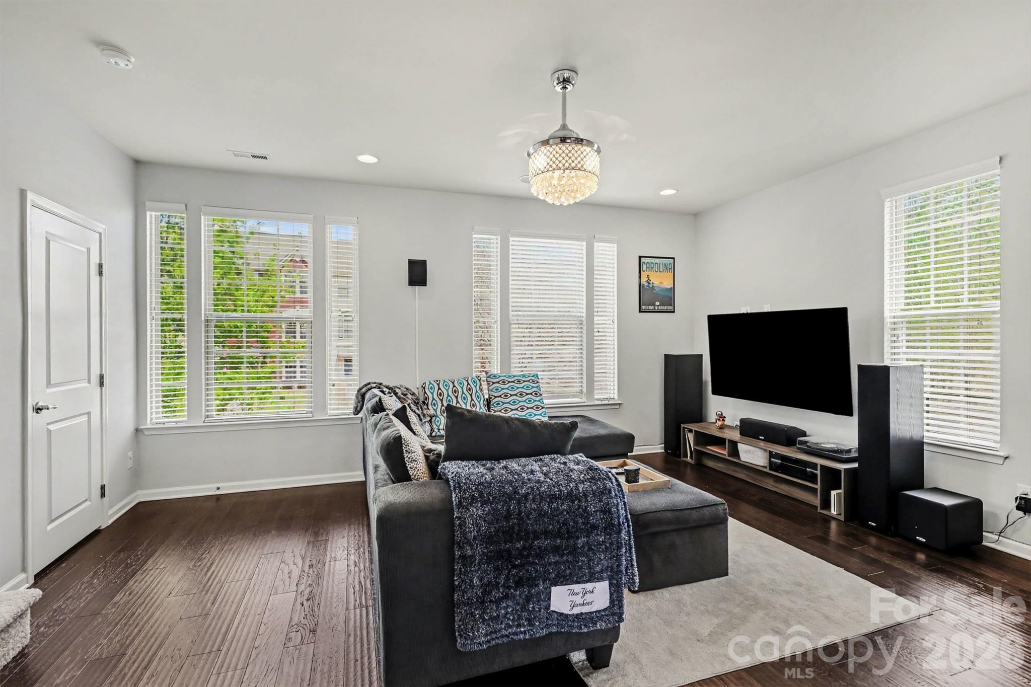 4011 Zilker Park Drive