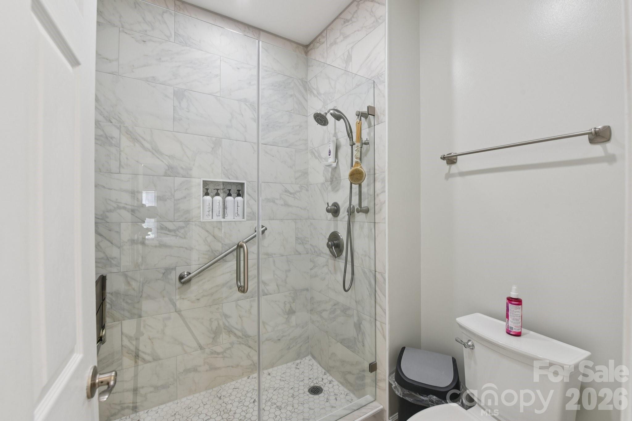 10816 Willow Crossing Drive