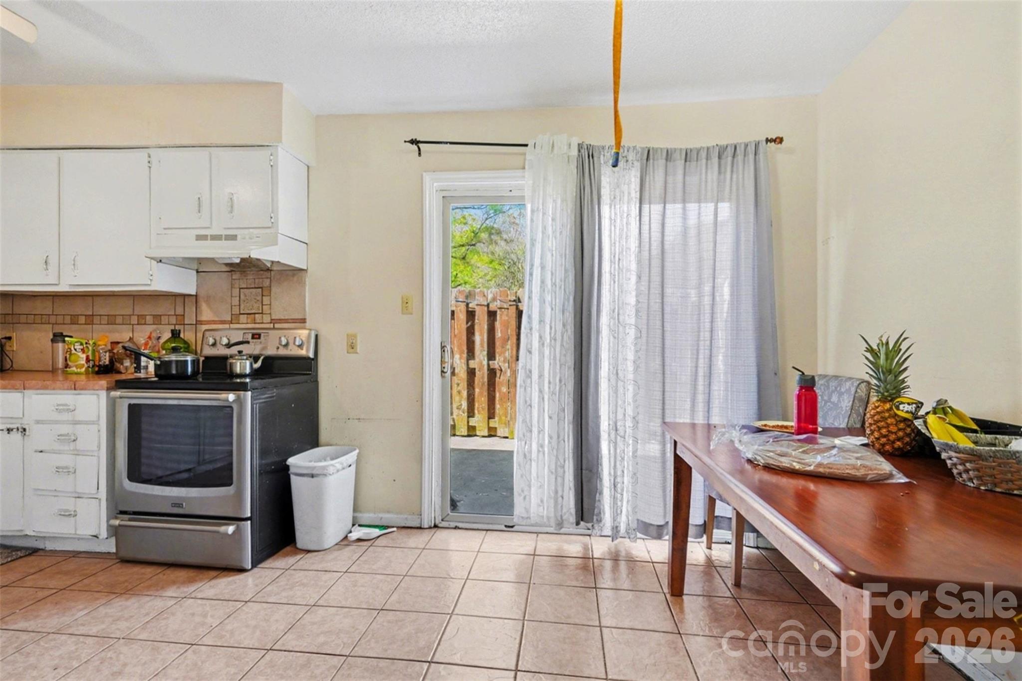 1535 Lansdale Drive Unit: G