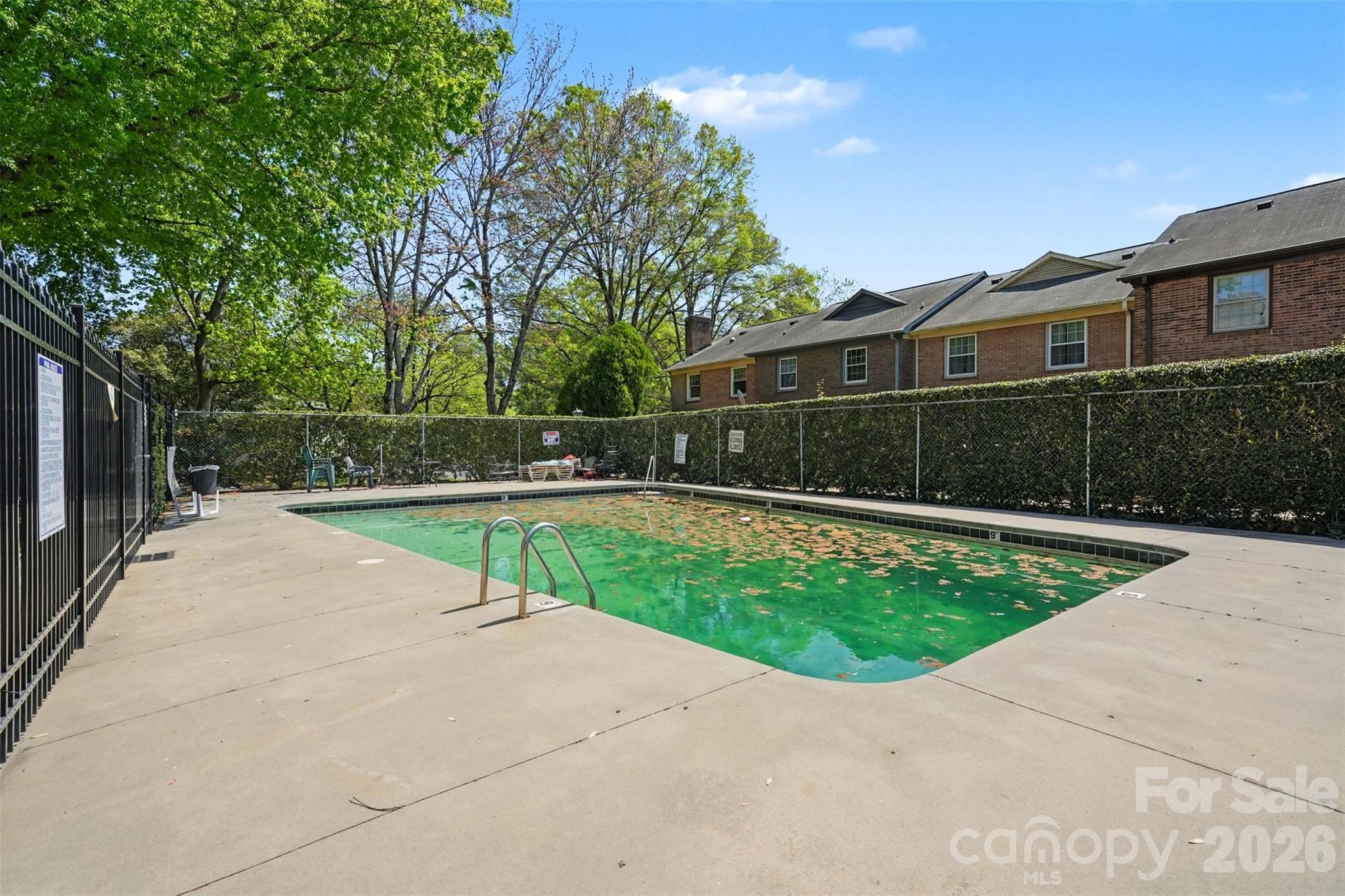 1535 Lansdale Drive Unit: G