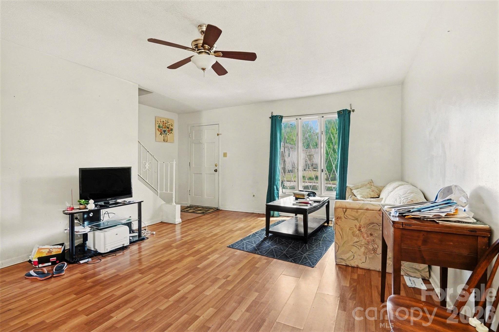 1535 Lansdale Drive Unit: G