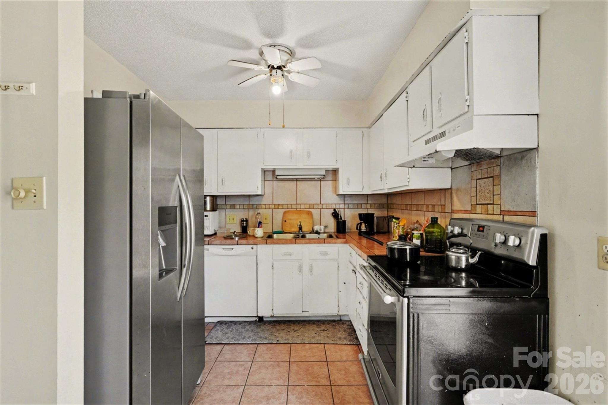 1535 Lansdale Drive Unit: G
