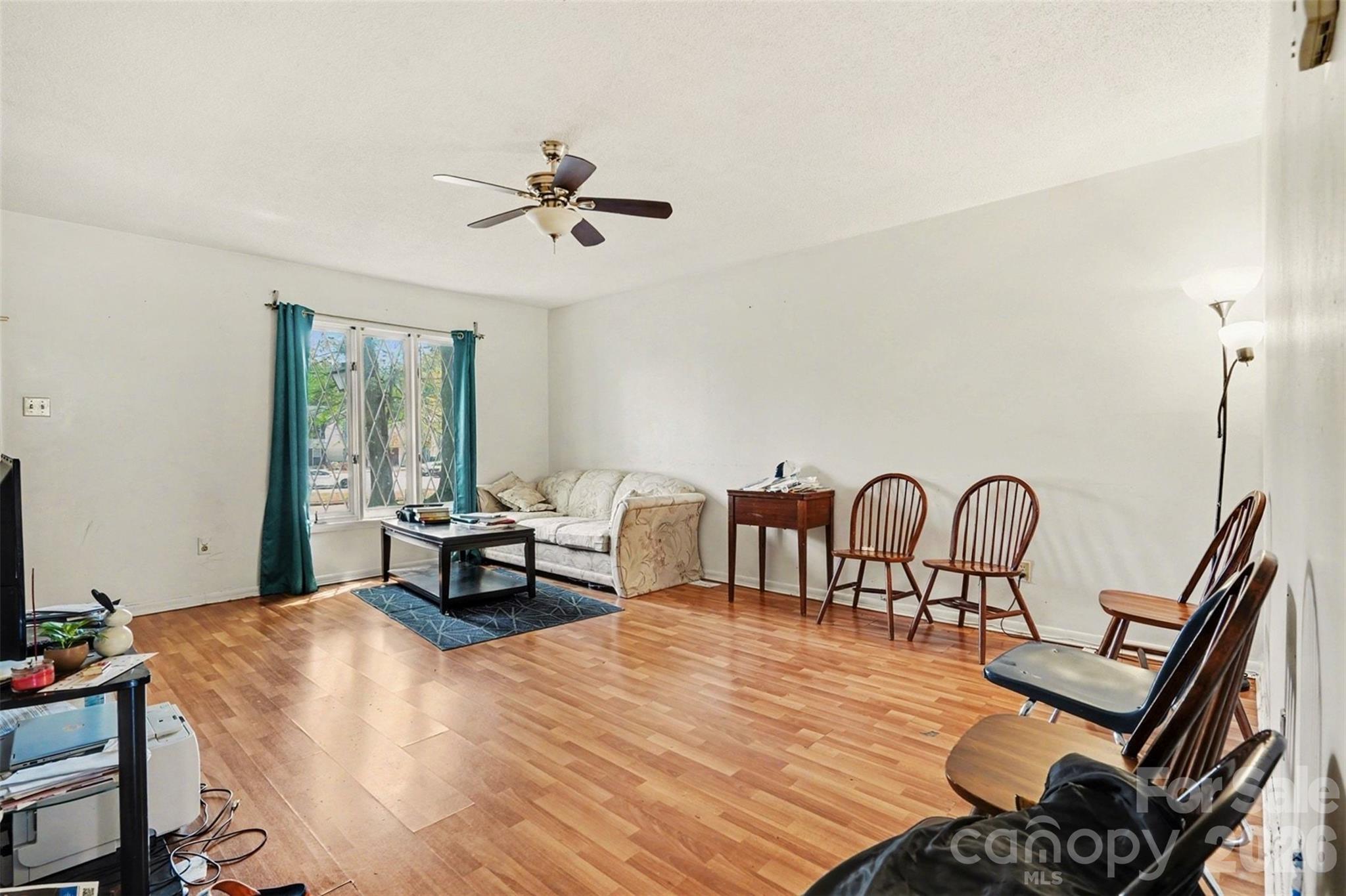 1535 Lansdale Drive Unit: G