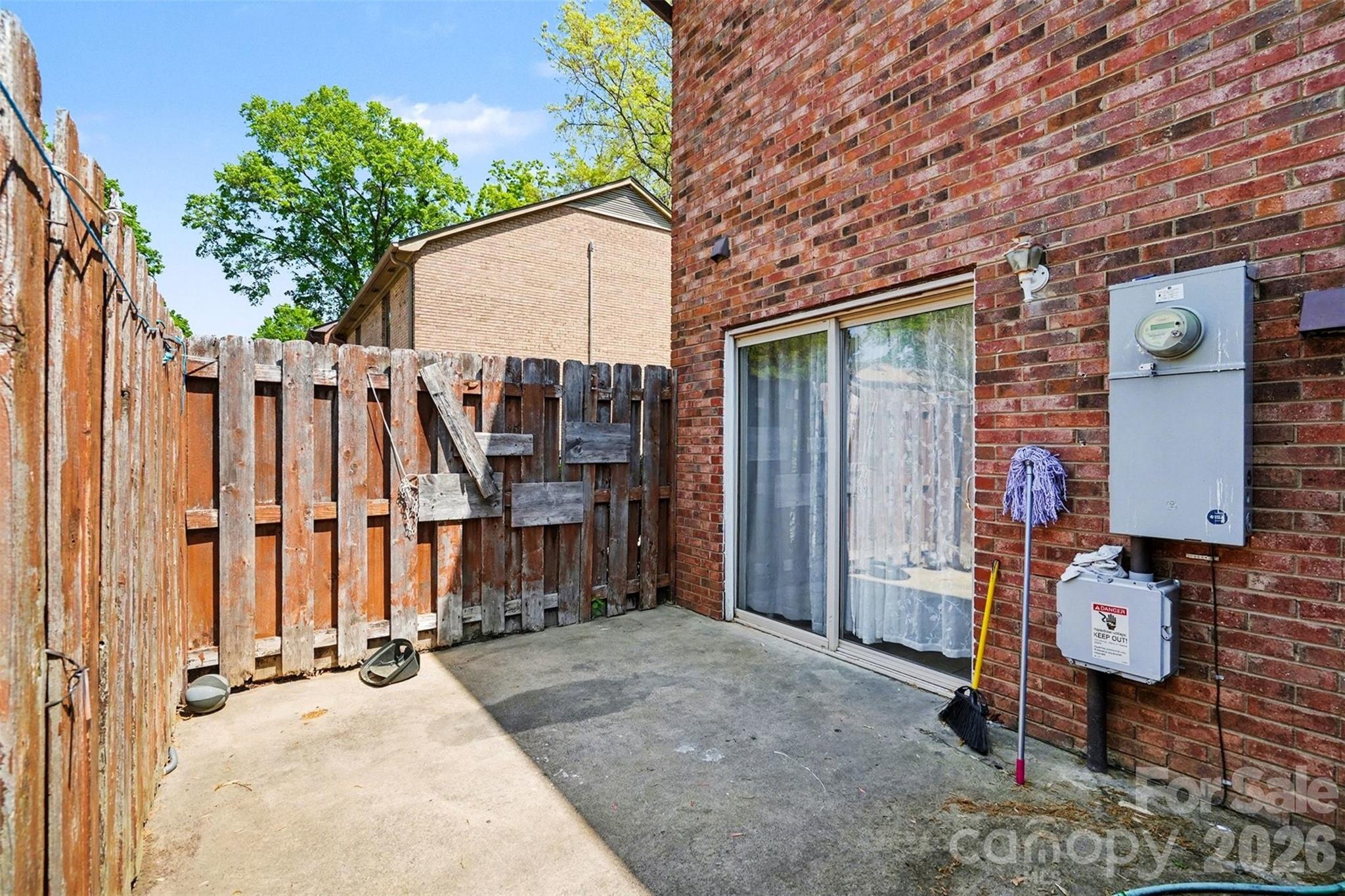1535 Lansdale Drive Unit: G