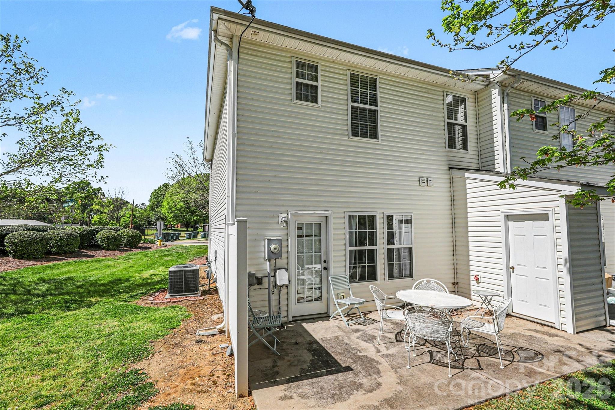 4104 Kenton Glenn Court NW