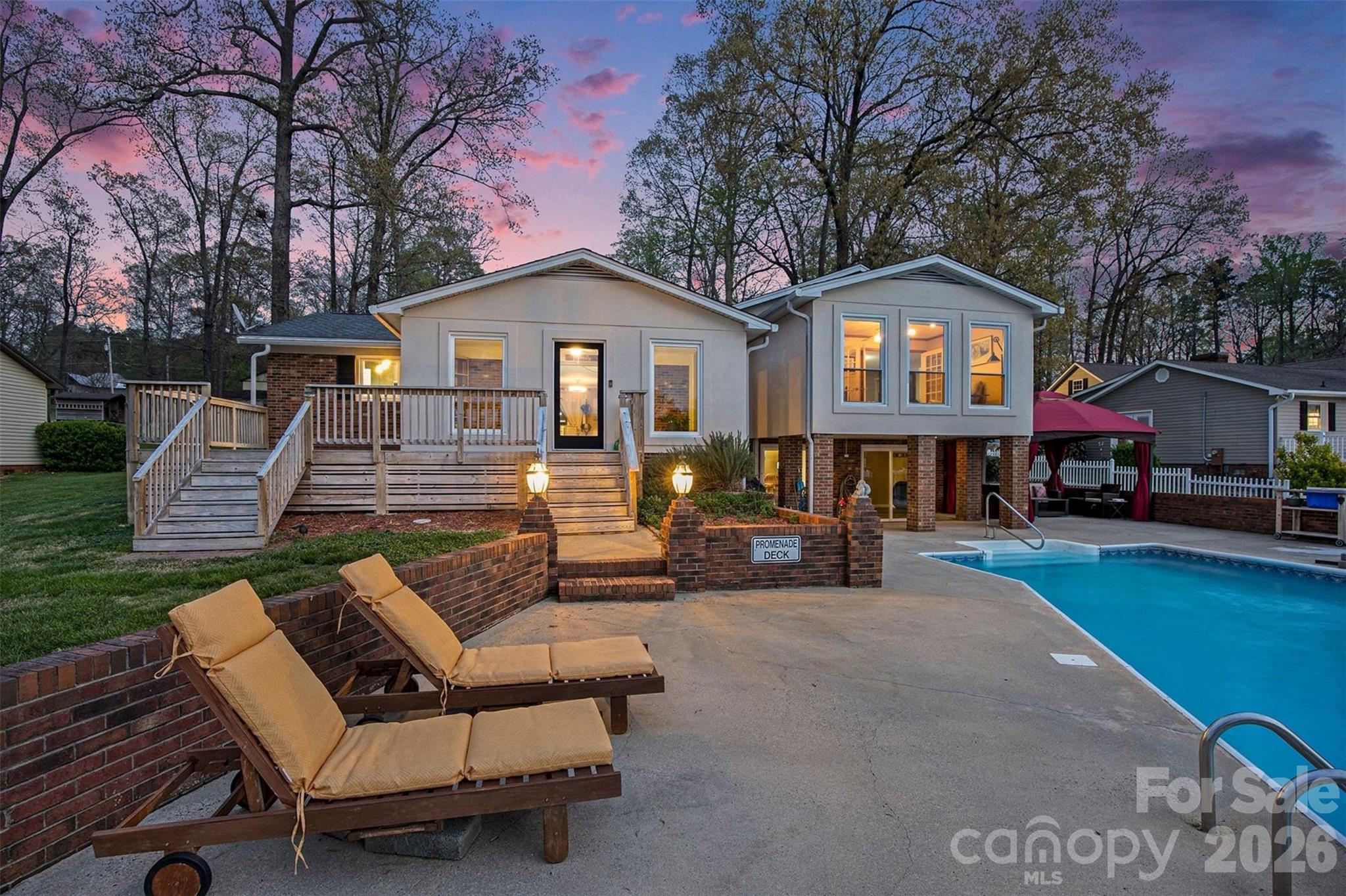 1017 Holloway Church Road