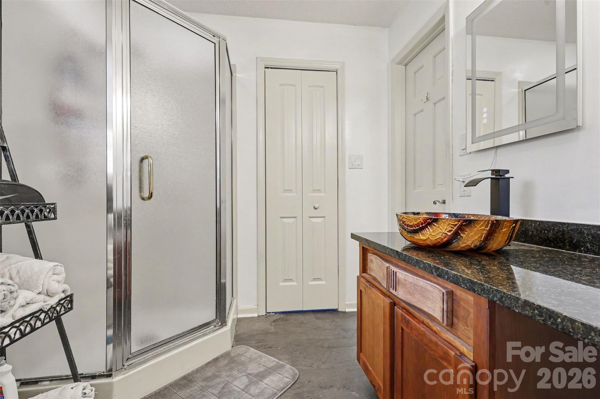 1017 Holloway Church Road