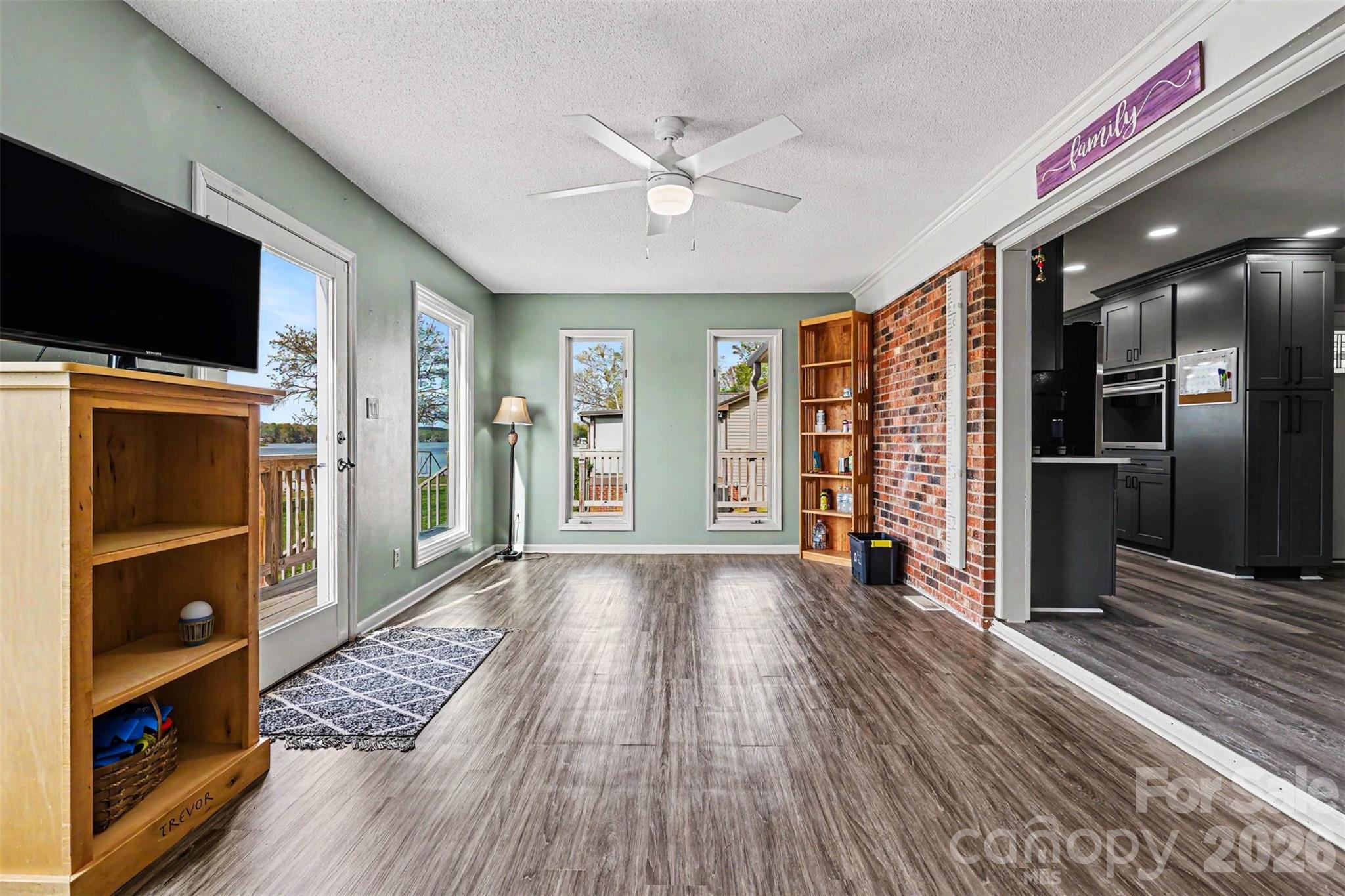 1017 Holloway Church Road