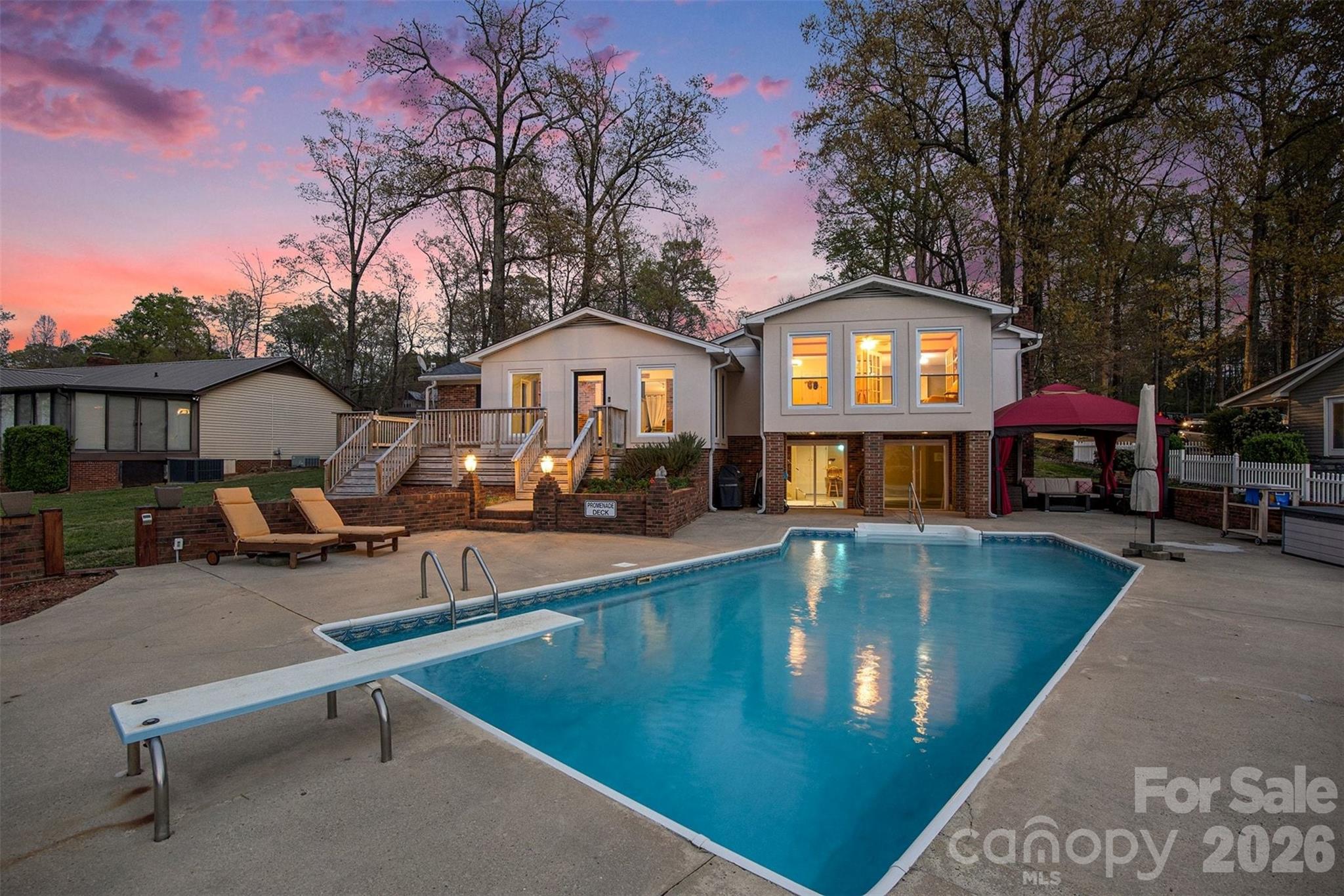 1017 Holloway Church Road