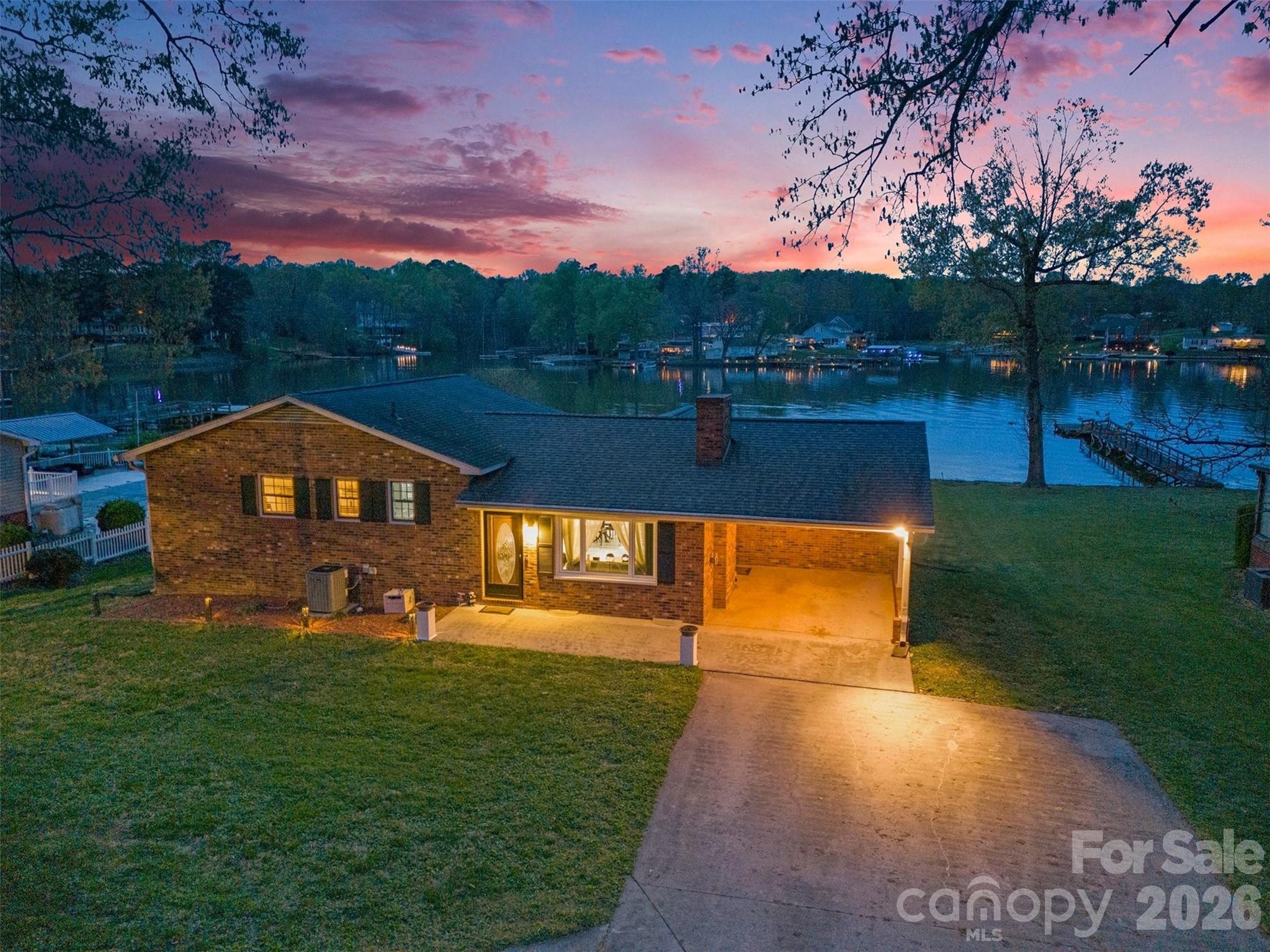 1017 Holloway Church Road