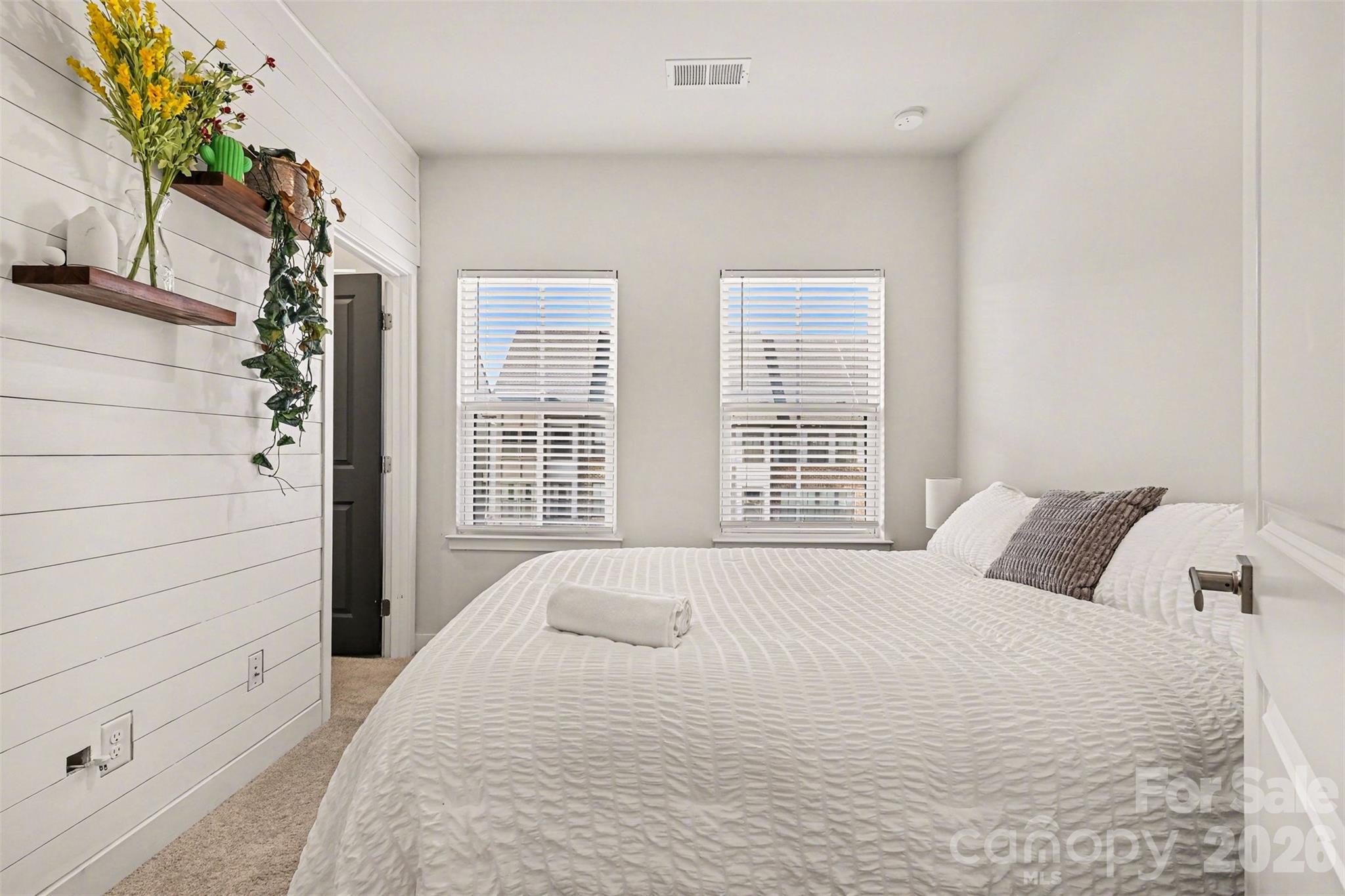 6111 Station Crossing Avenue