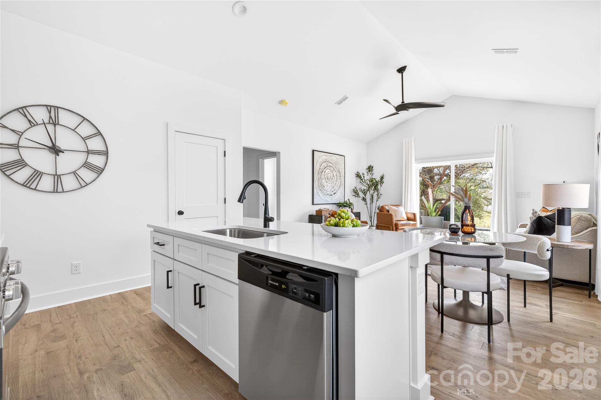 3103 Clermont Avenue