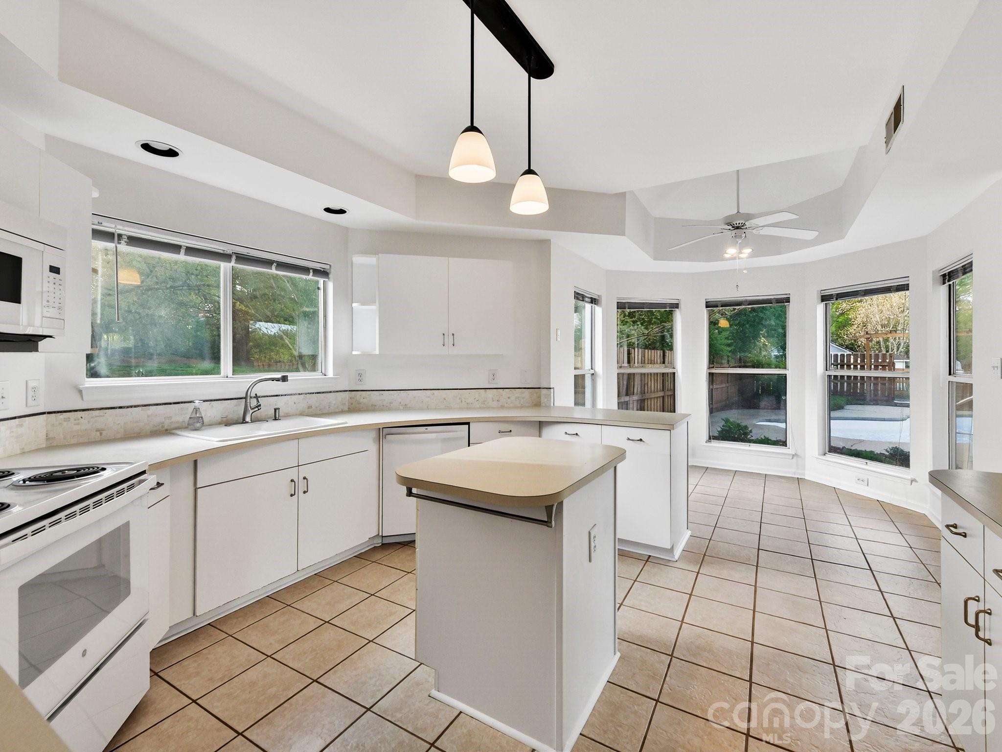 12338 Landing Green Drive