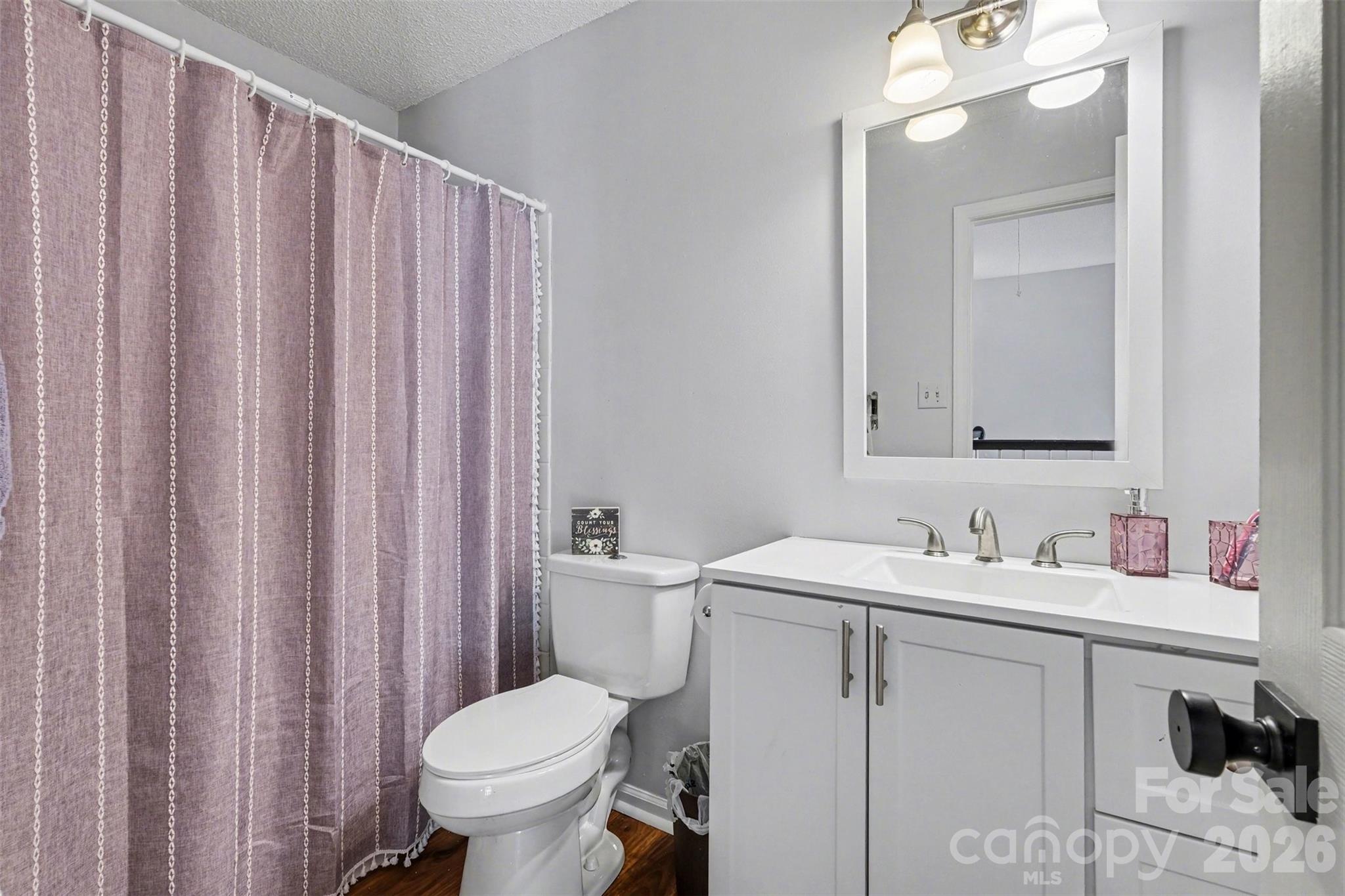 4476 Greystone Drive SW