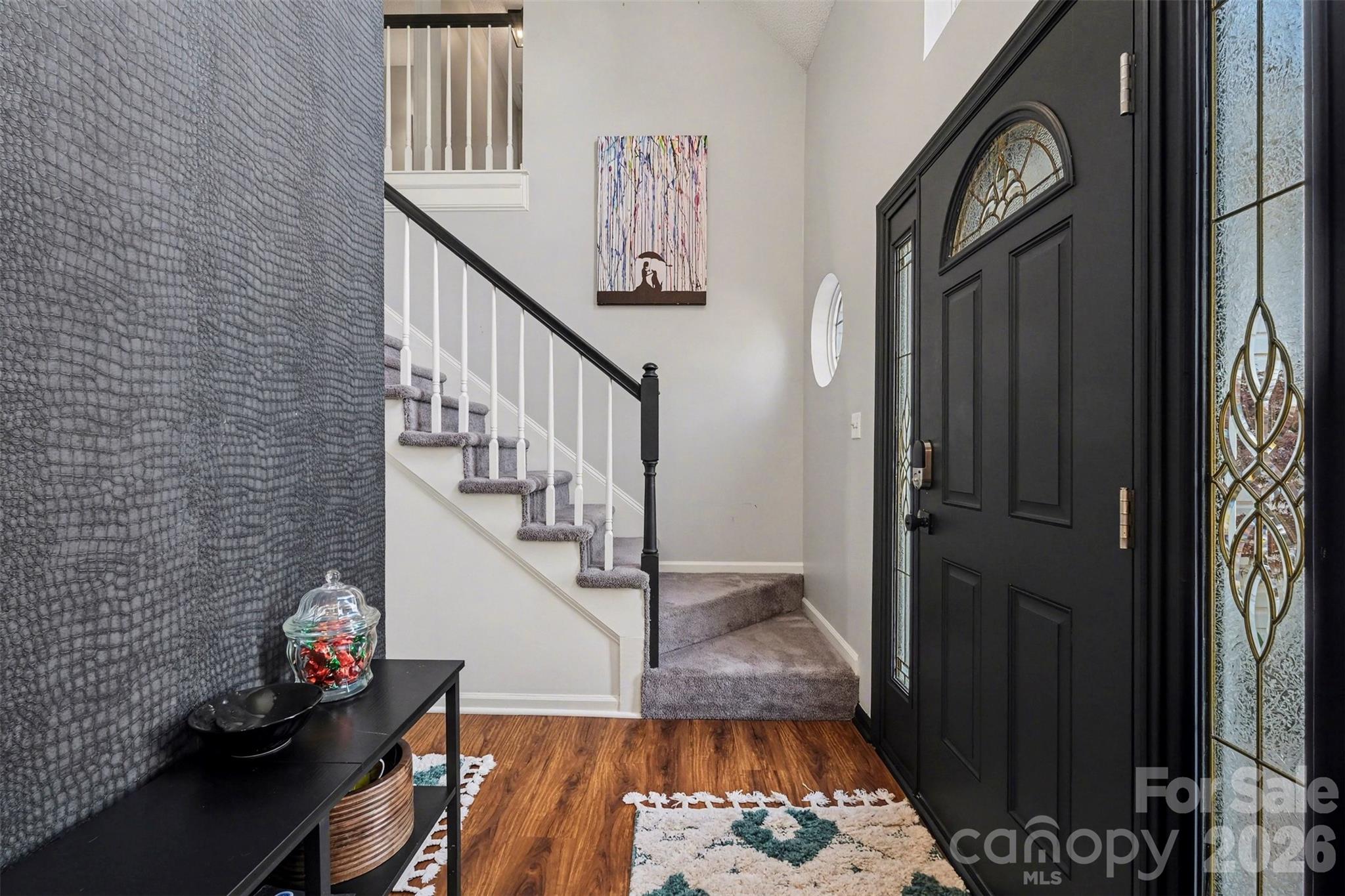 4476 Greystone Drive SW