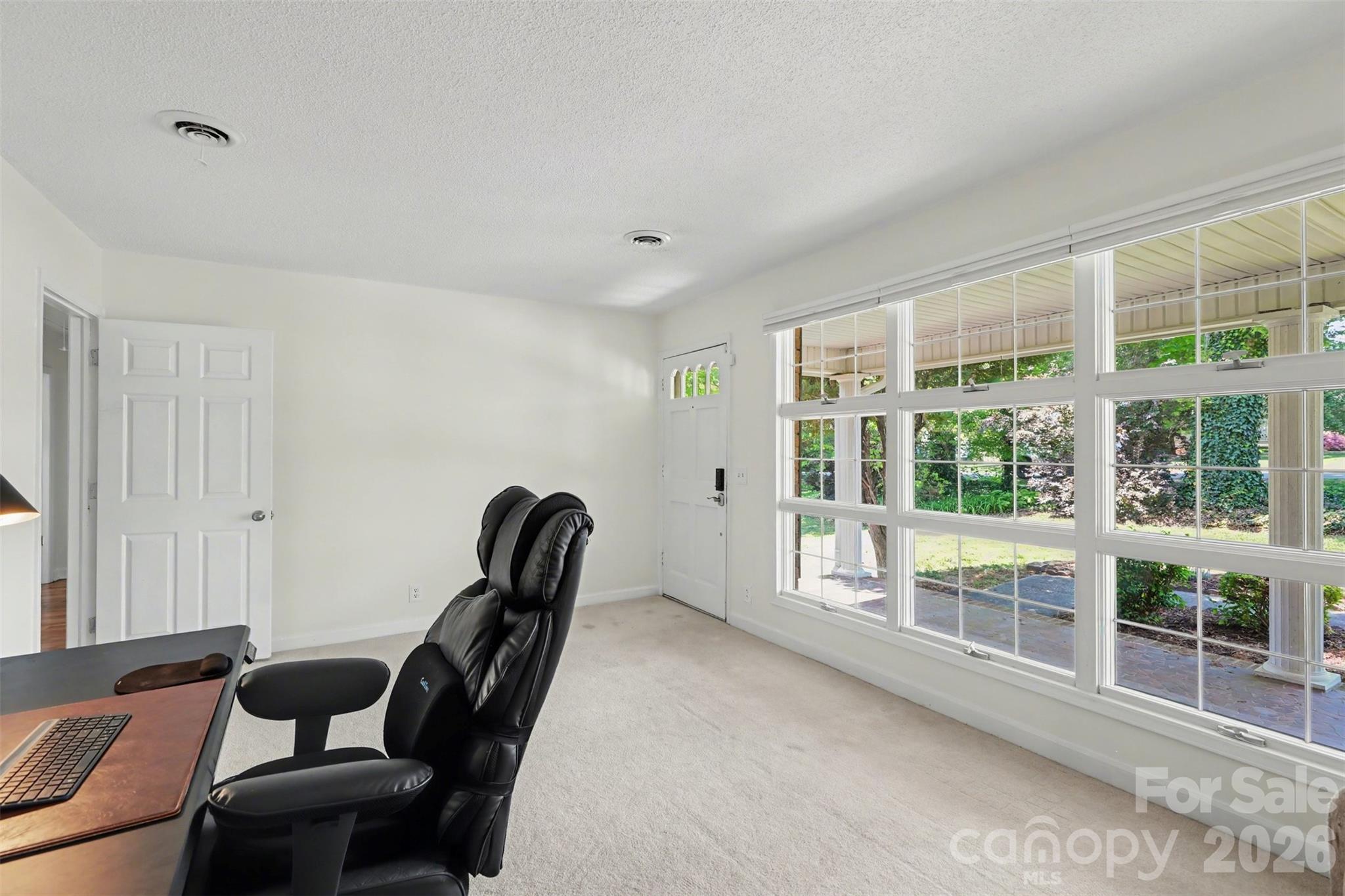 2115 Candlewood Drive NW