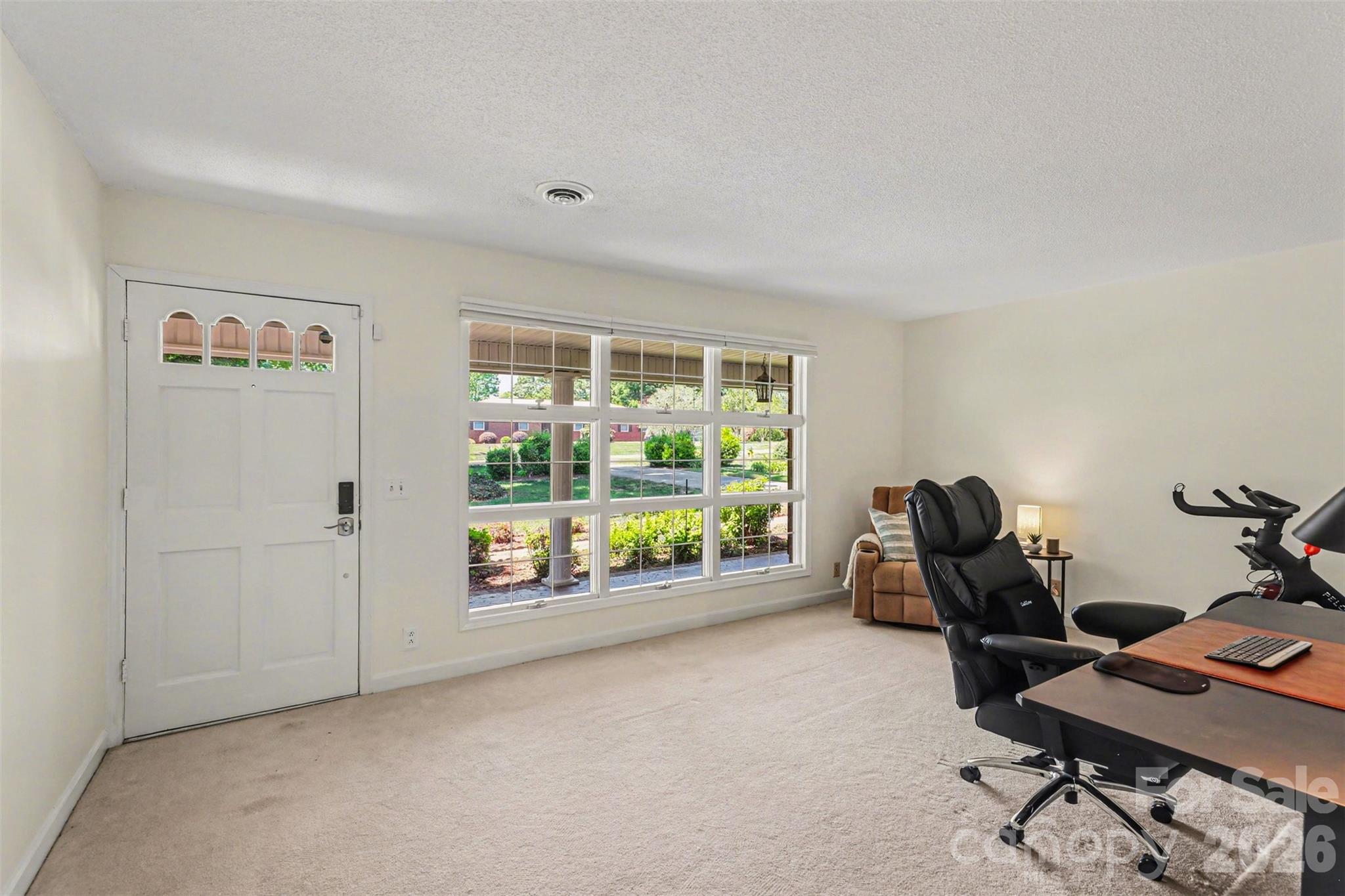 2115 Candlewood Drive NW
