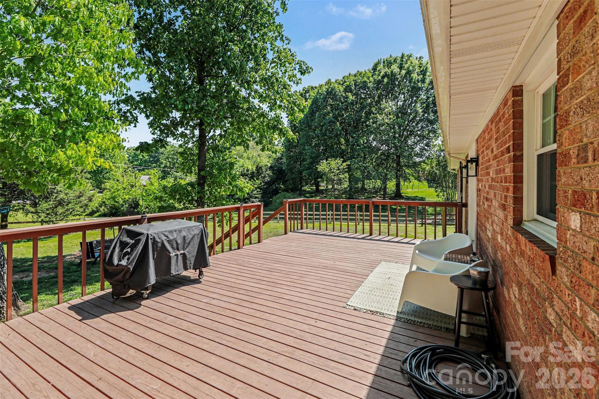 2115 Candlewood Drive NW