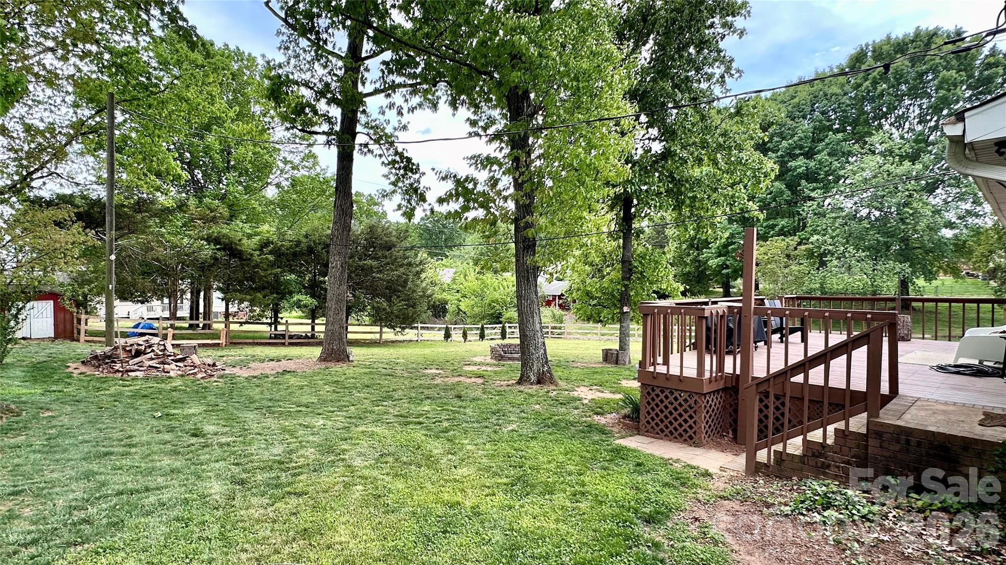 2115 Candlewood Drive NW