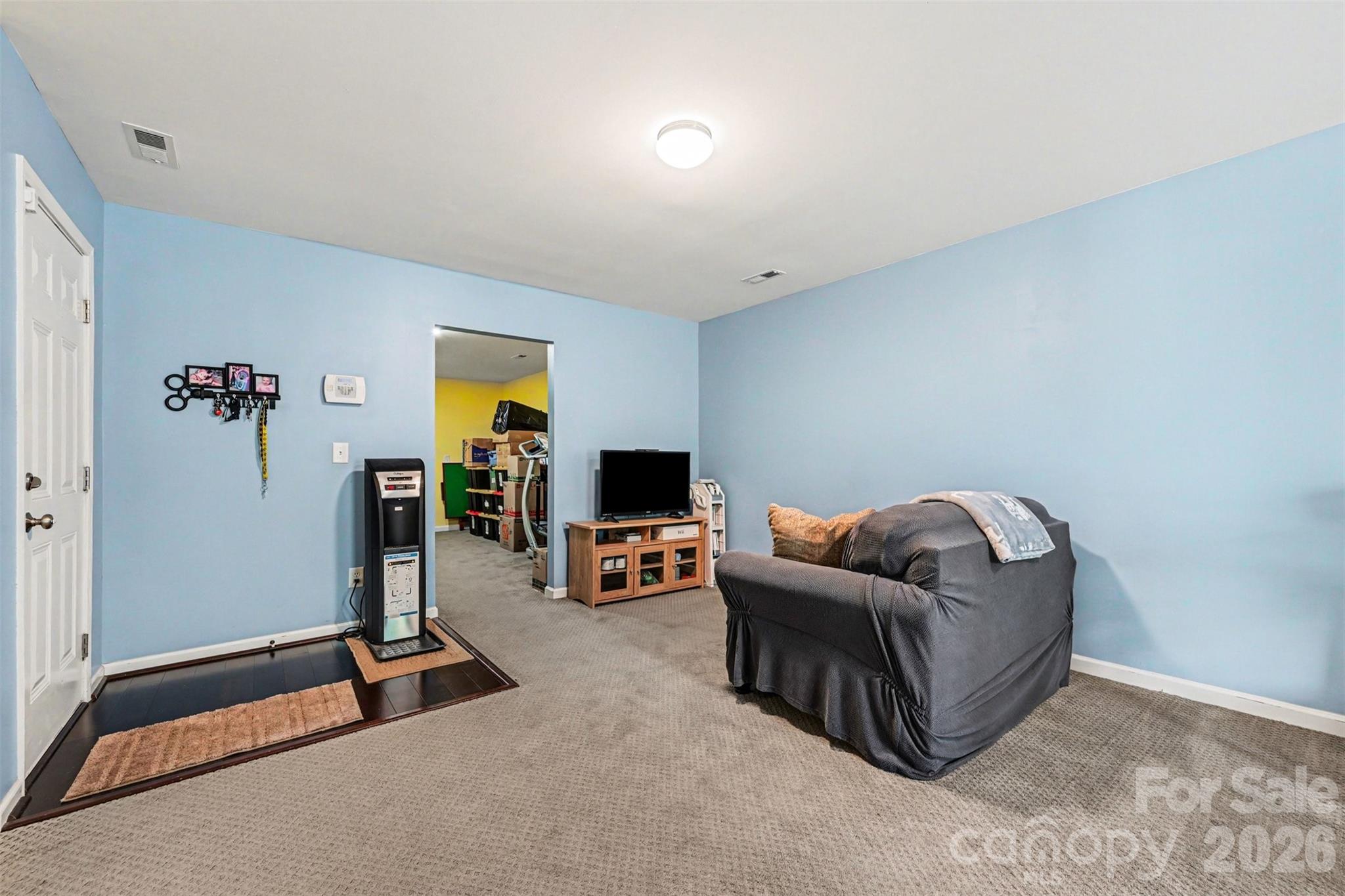 391 Lone Tree Lane
