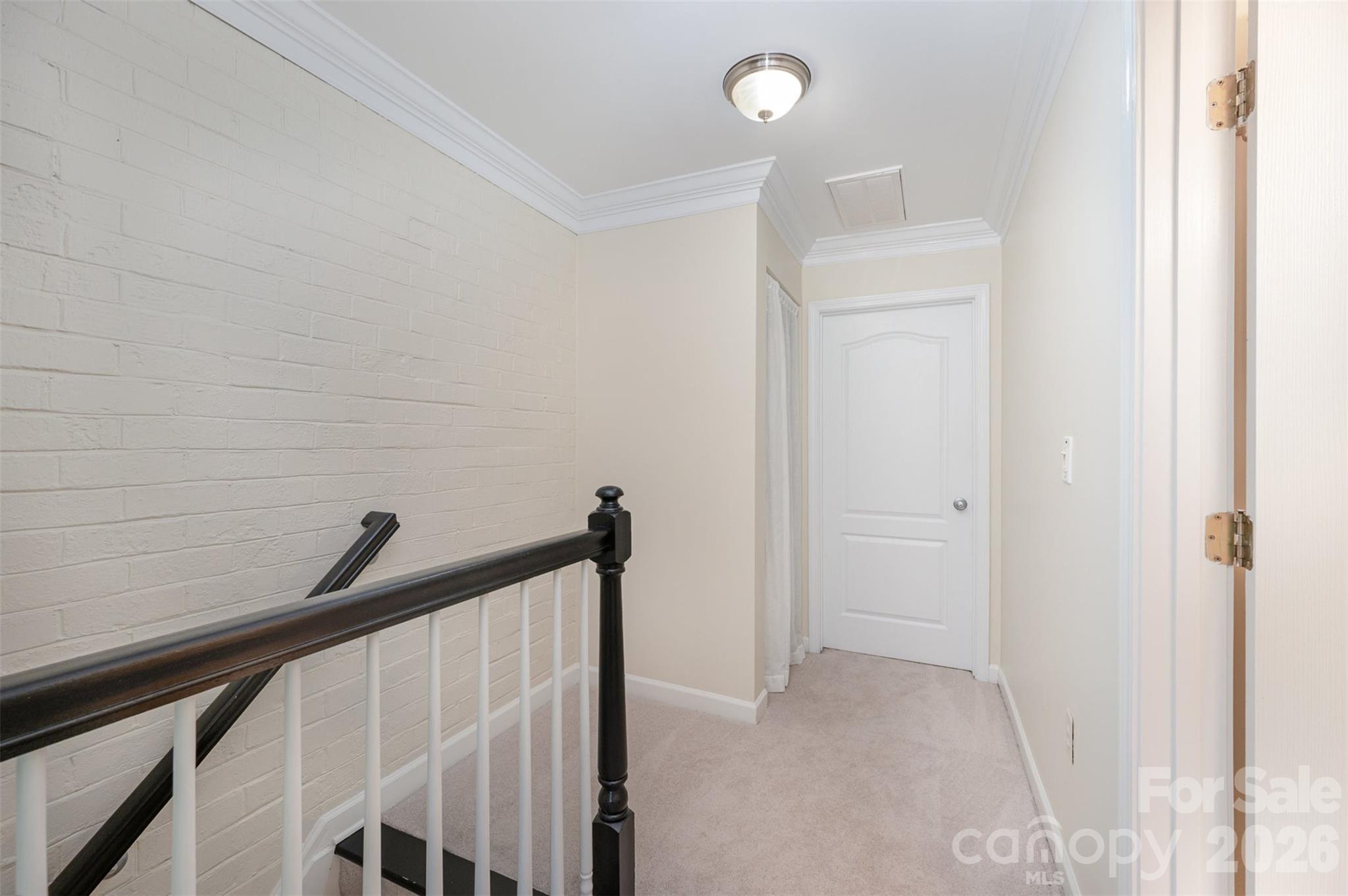 1218 Green Oaks Lane