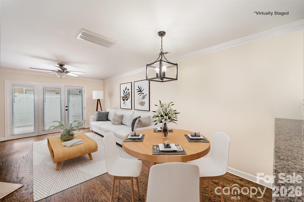 1218 Green Oaks Lane