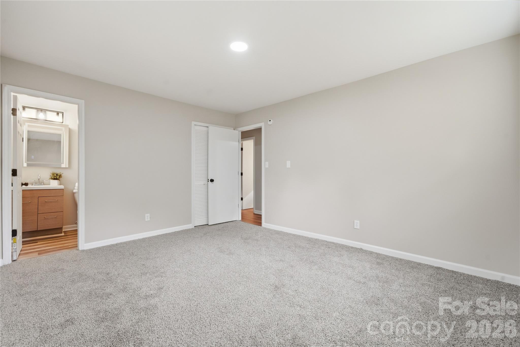 3285 Douglas Way Lane