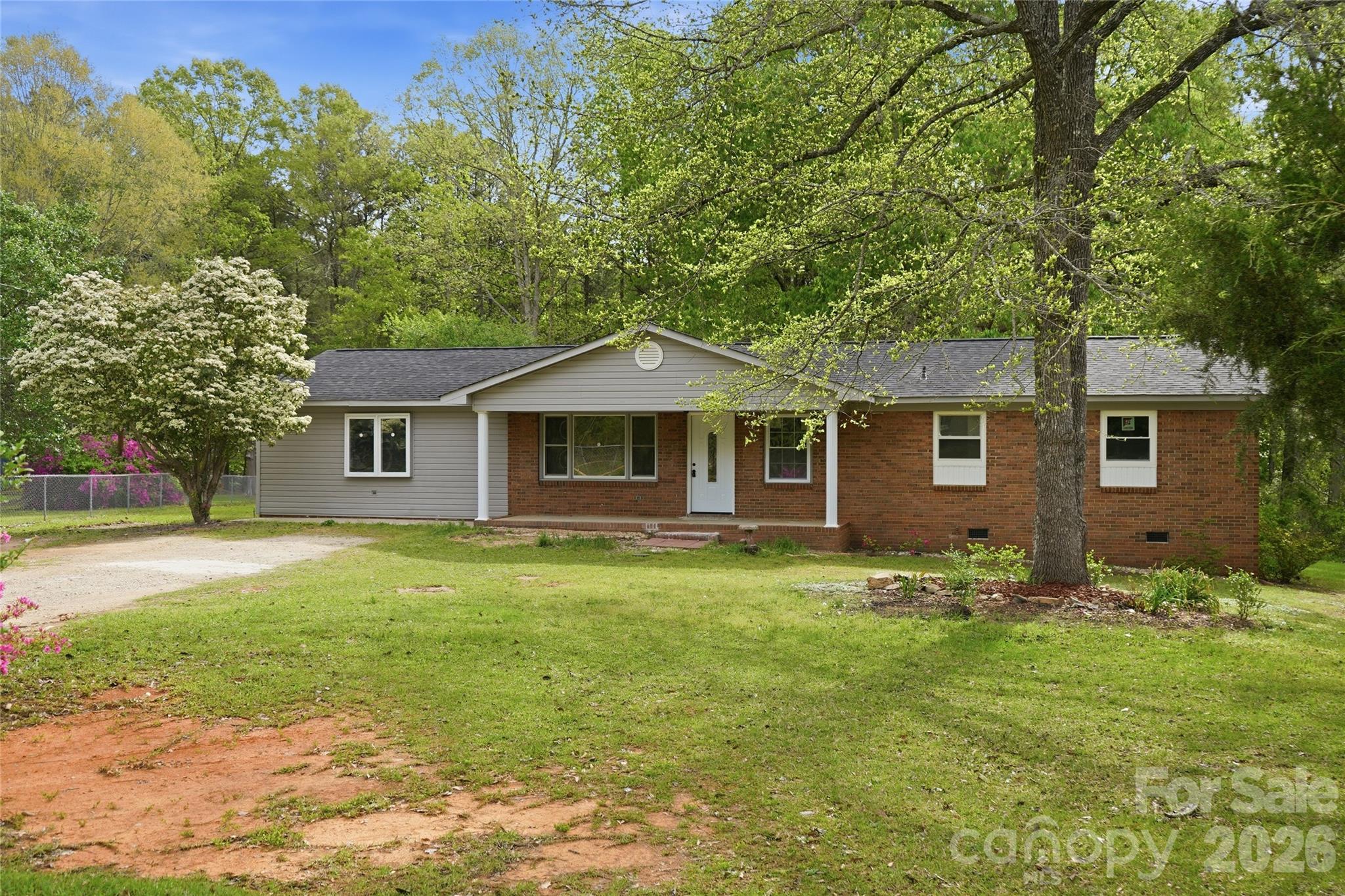 3285 Douglas Way Lane