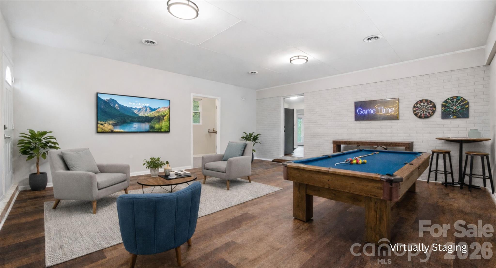 3285 Douglas Way Lane