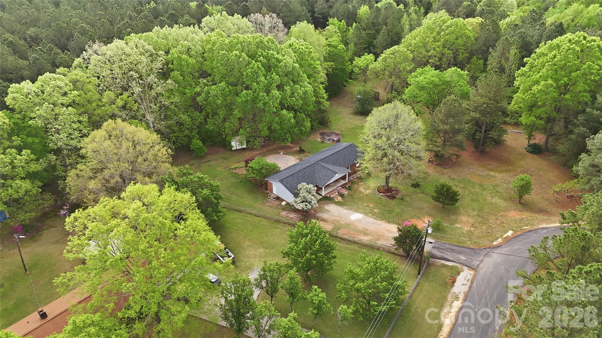 3285 Douglas Way Lane