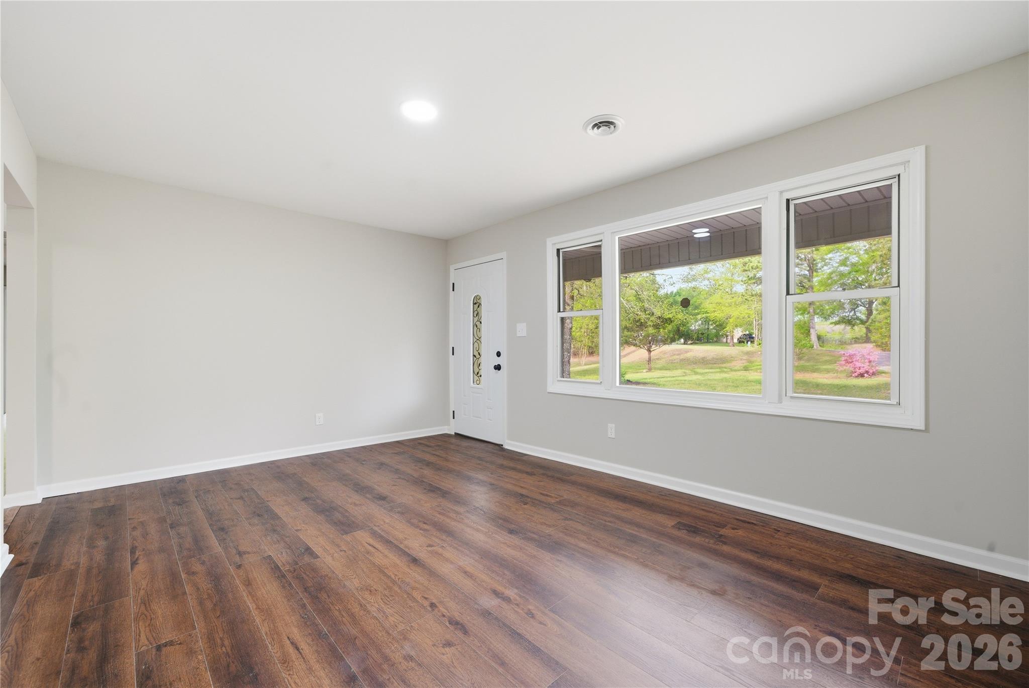 3285 Douglas Way Lane