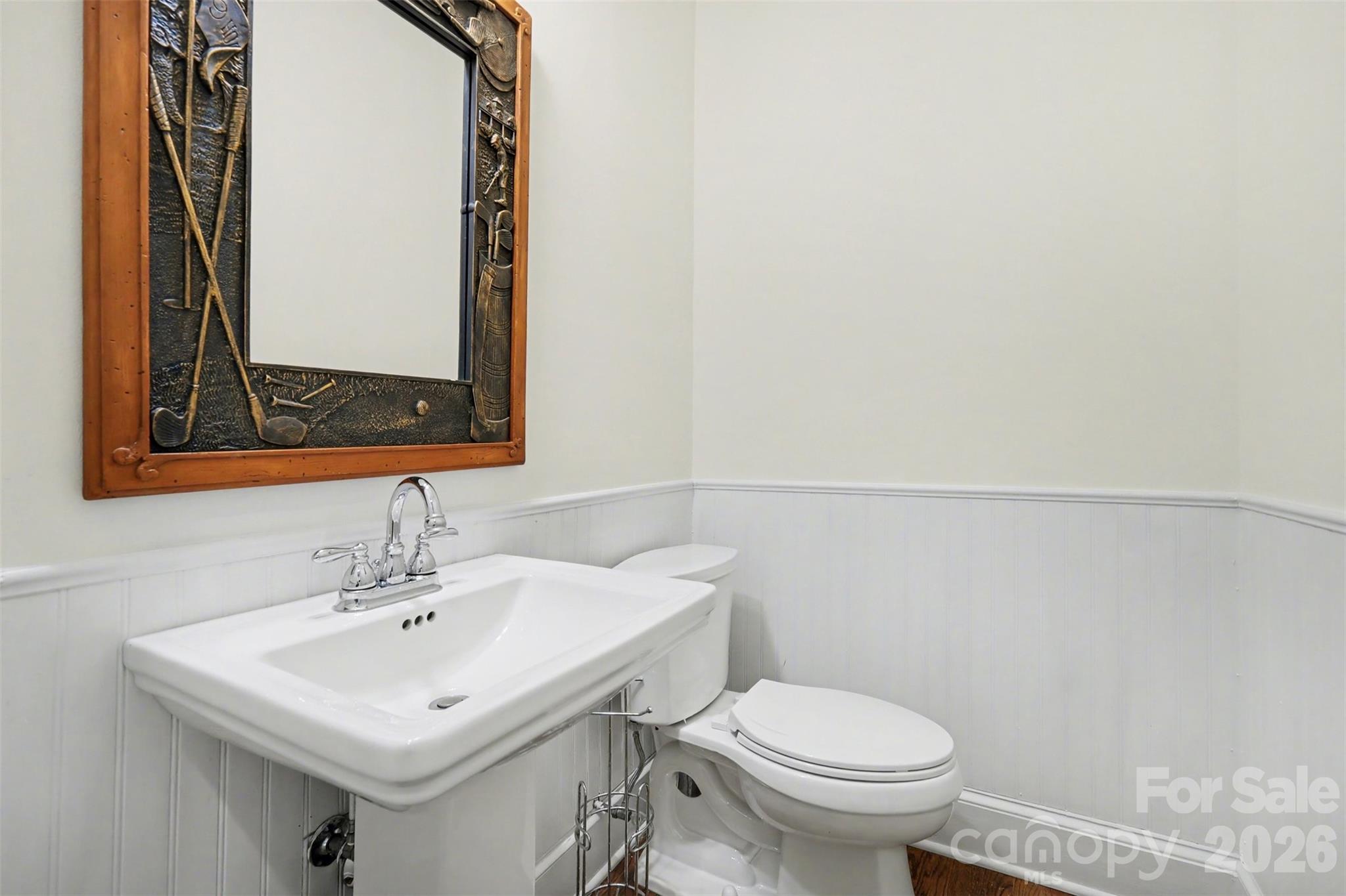 6123 Glen Manor Drive