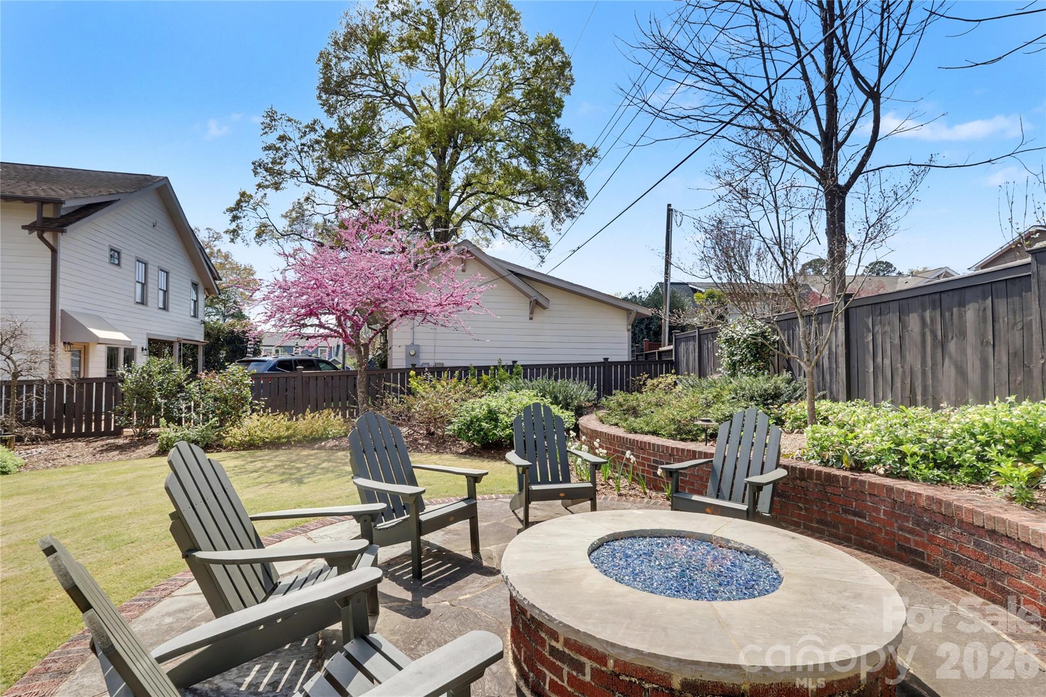 1830 Asheville Place