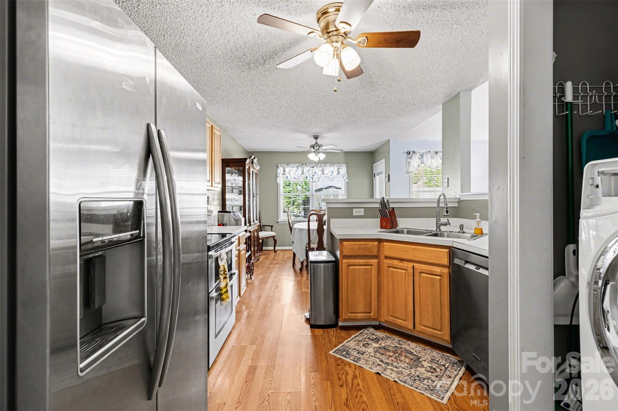 3105 Kelly Grove Lane