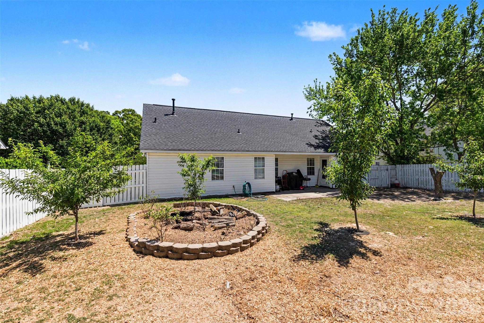 3105 Kelly Grove Lane